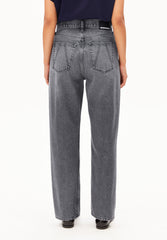AAIKALA HIGH WAIST STRAIGHT JEANS | soft ash