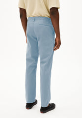AASTER CHINOHOSE | pigment blue