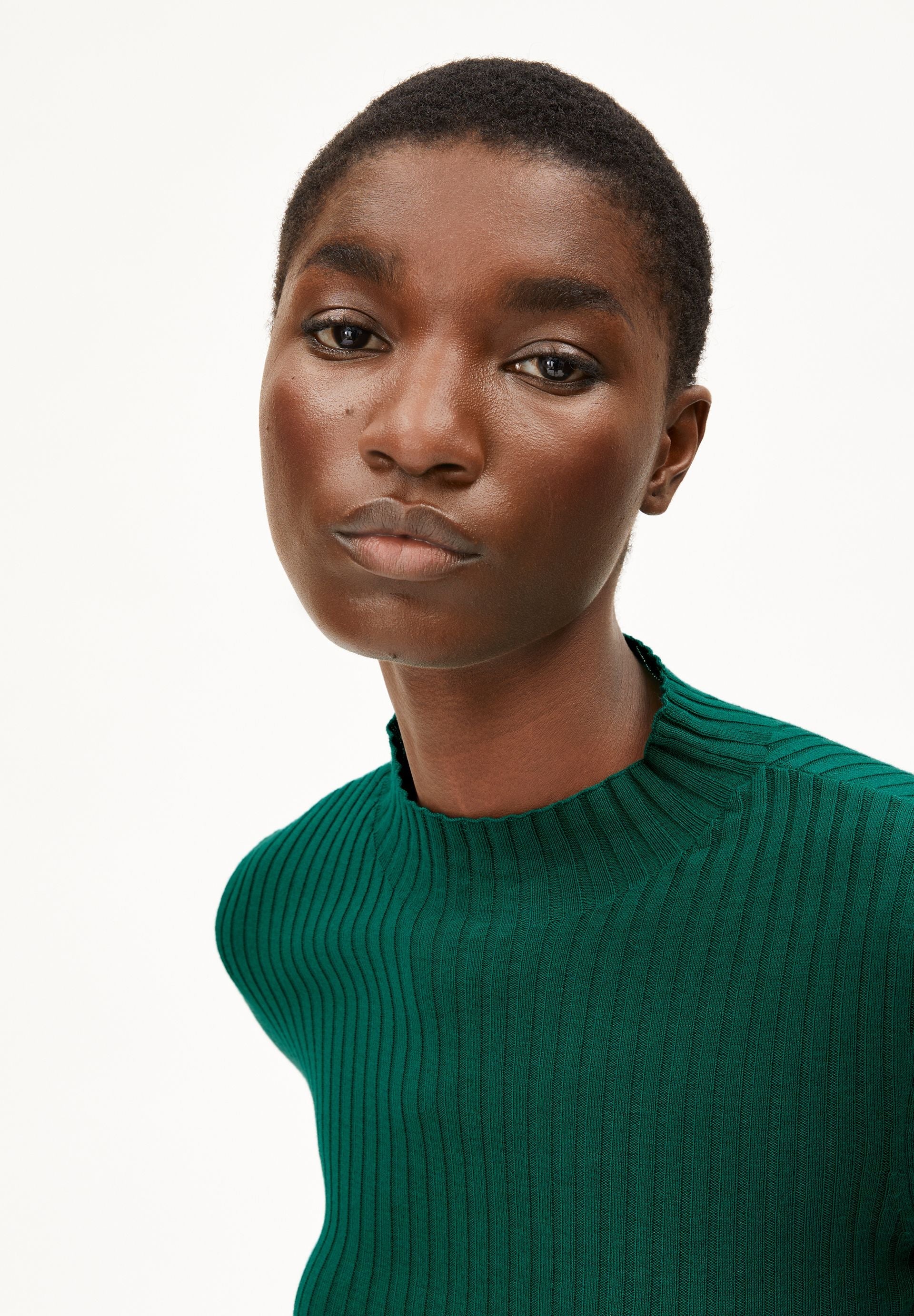ALAANIA | emerald green