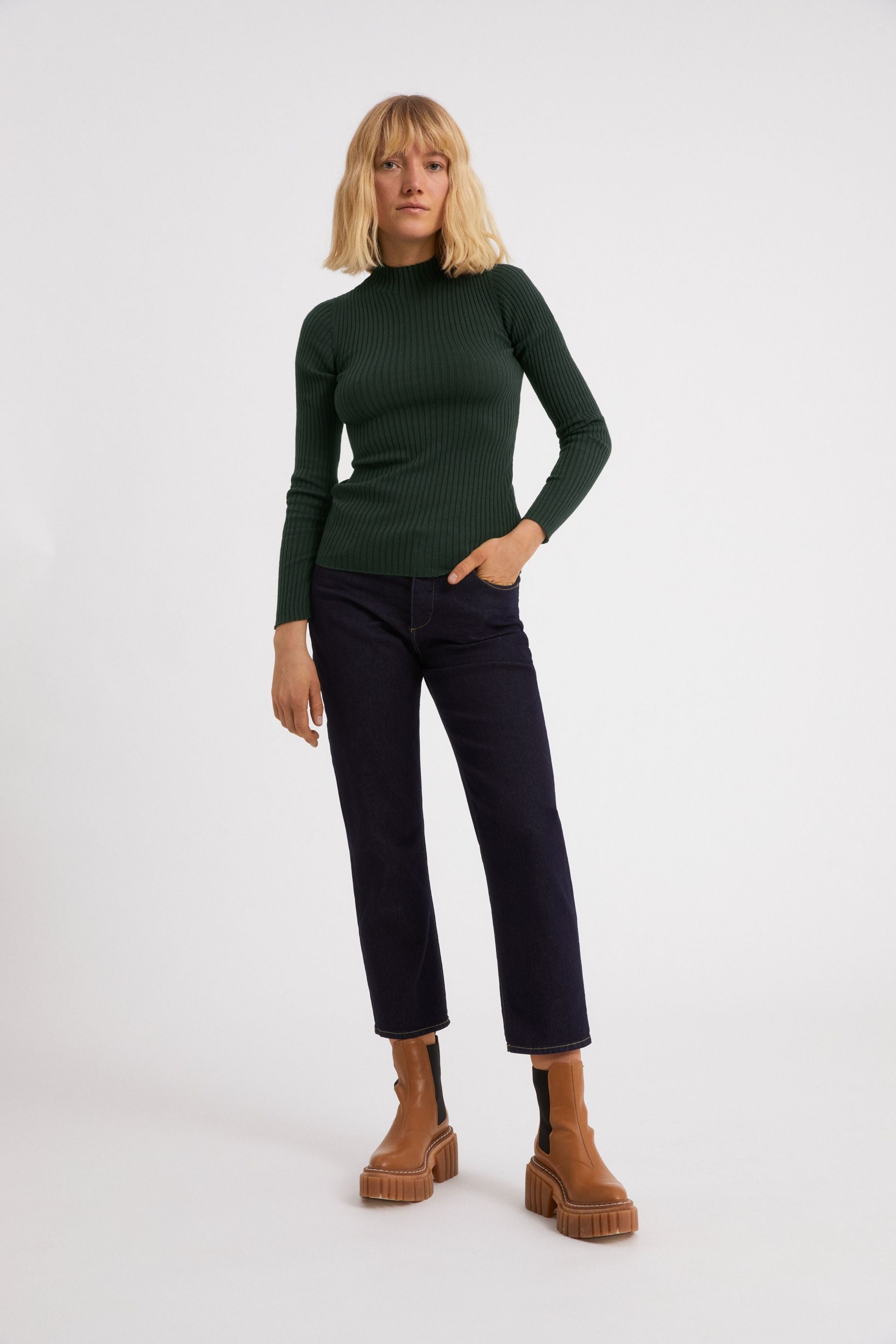 ALAANIA | vintage green