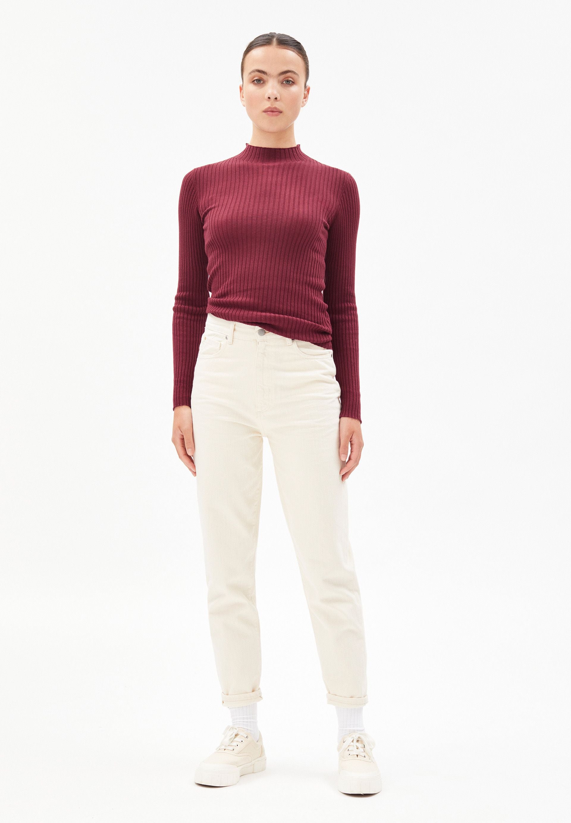 ALAANIA | ruby red