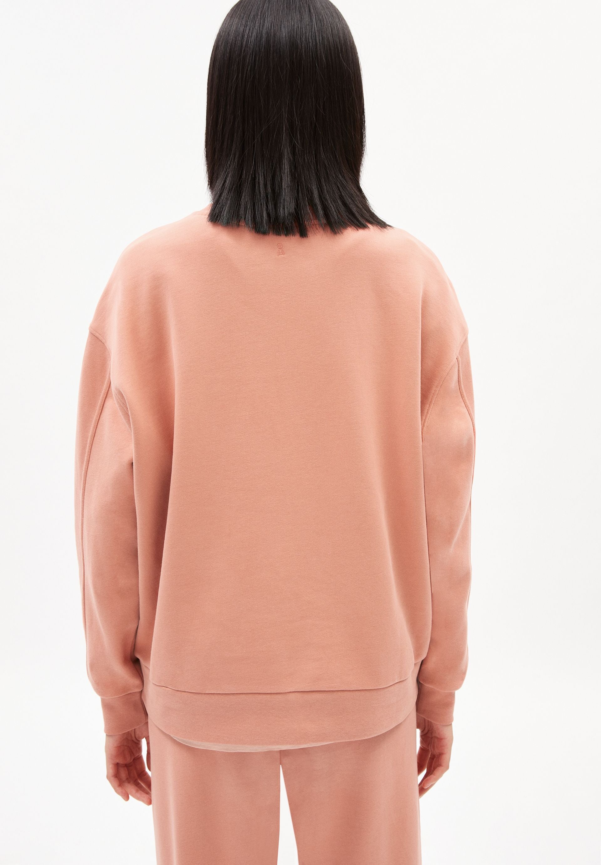 AARIN | peach blossom