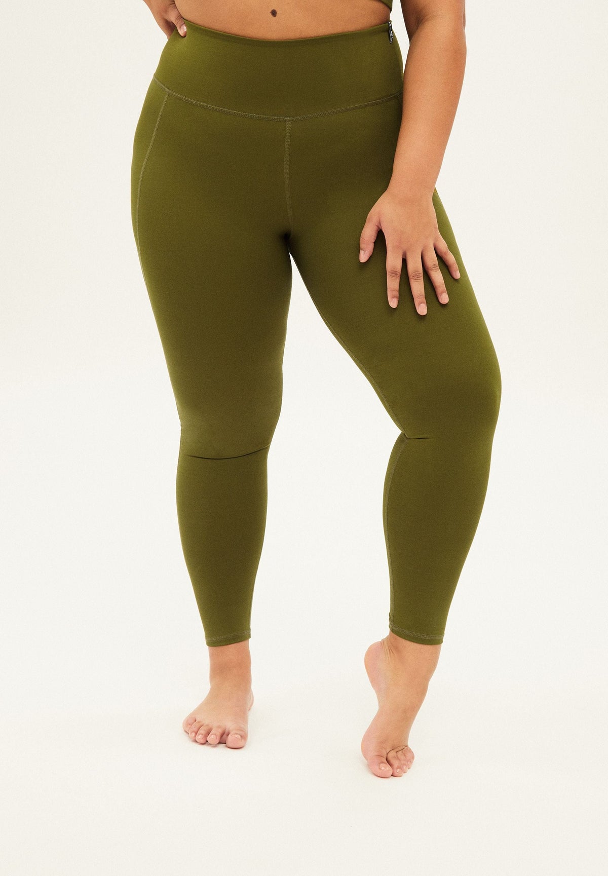 AASANA LI | avocado