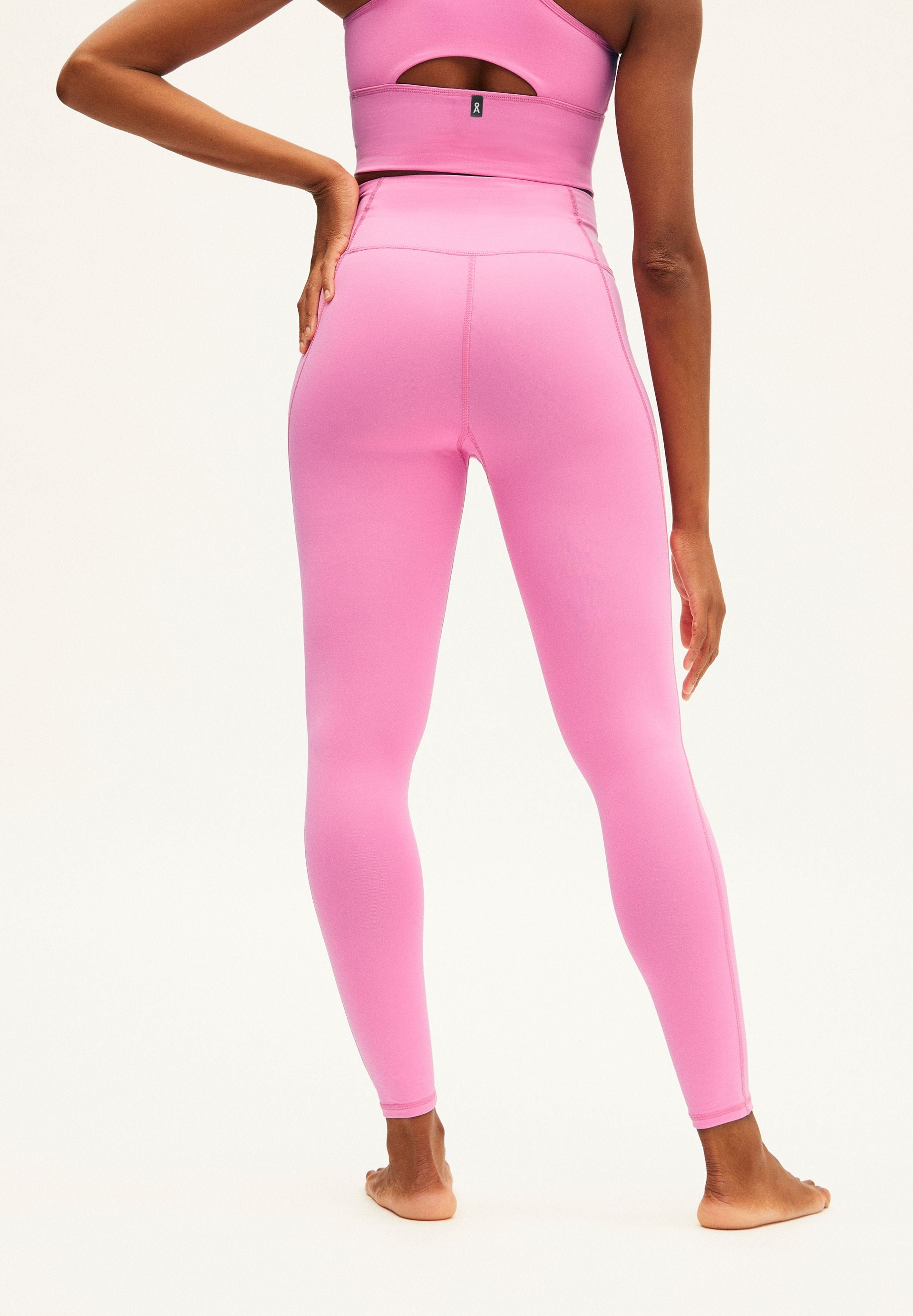 AASANA LI | raspberry pink-bright lime