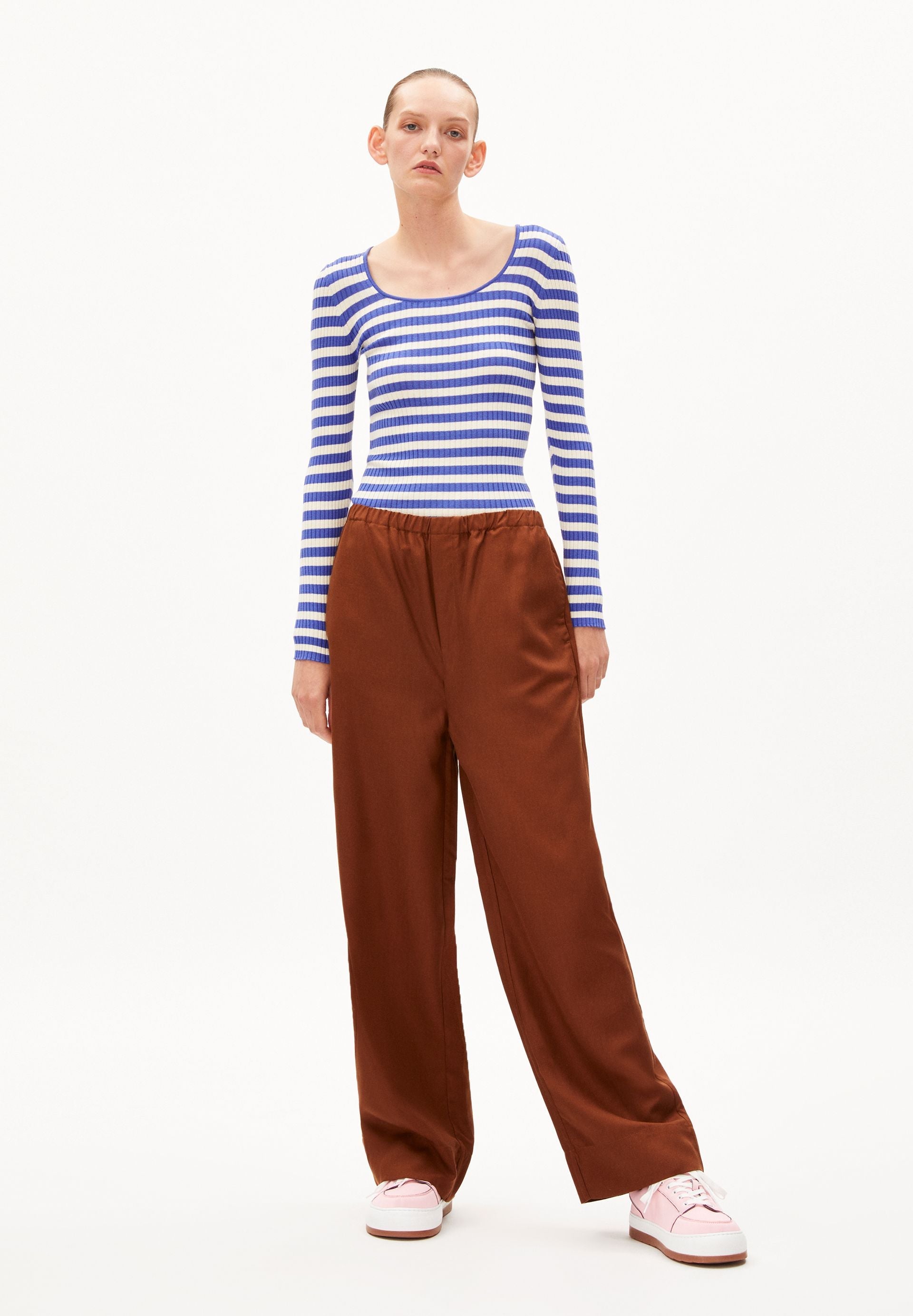ALAANIA CREWNECK STRIPE | vibrant violet