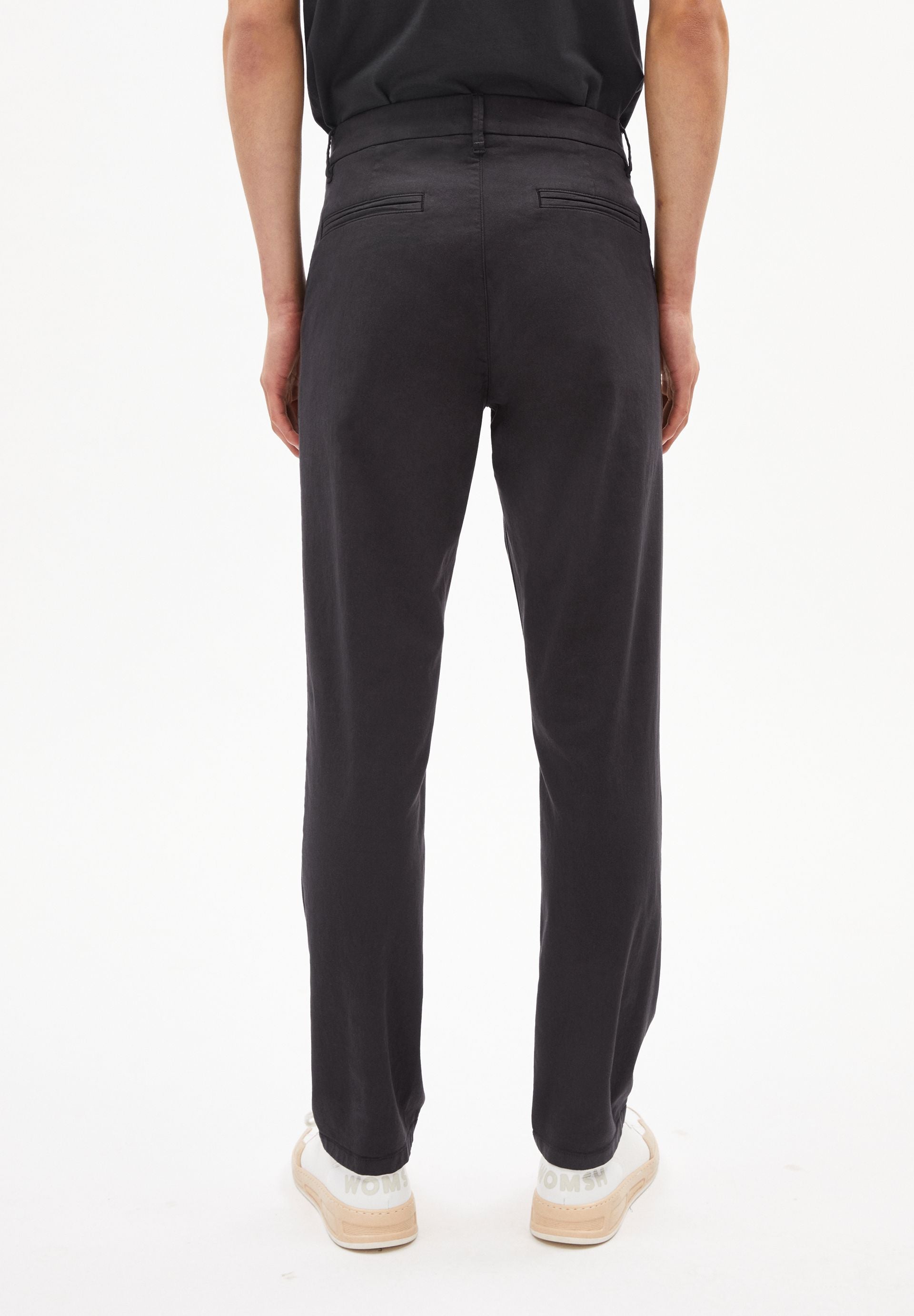 AATO REGULAR | graphite