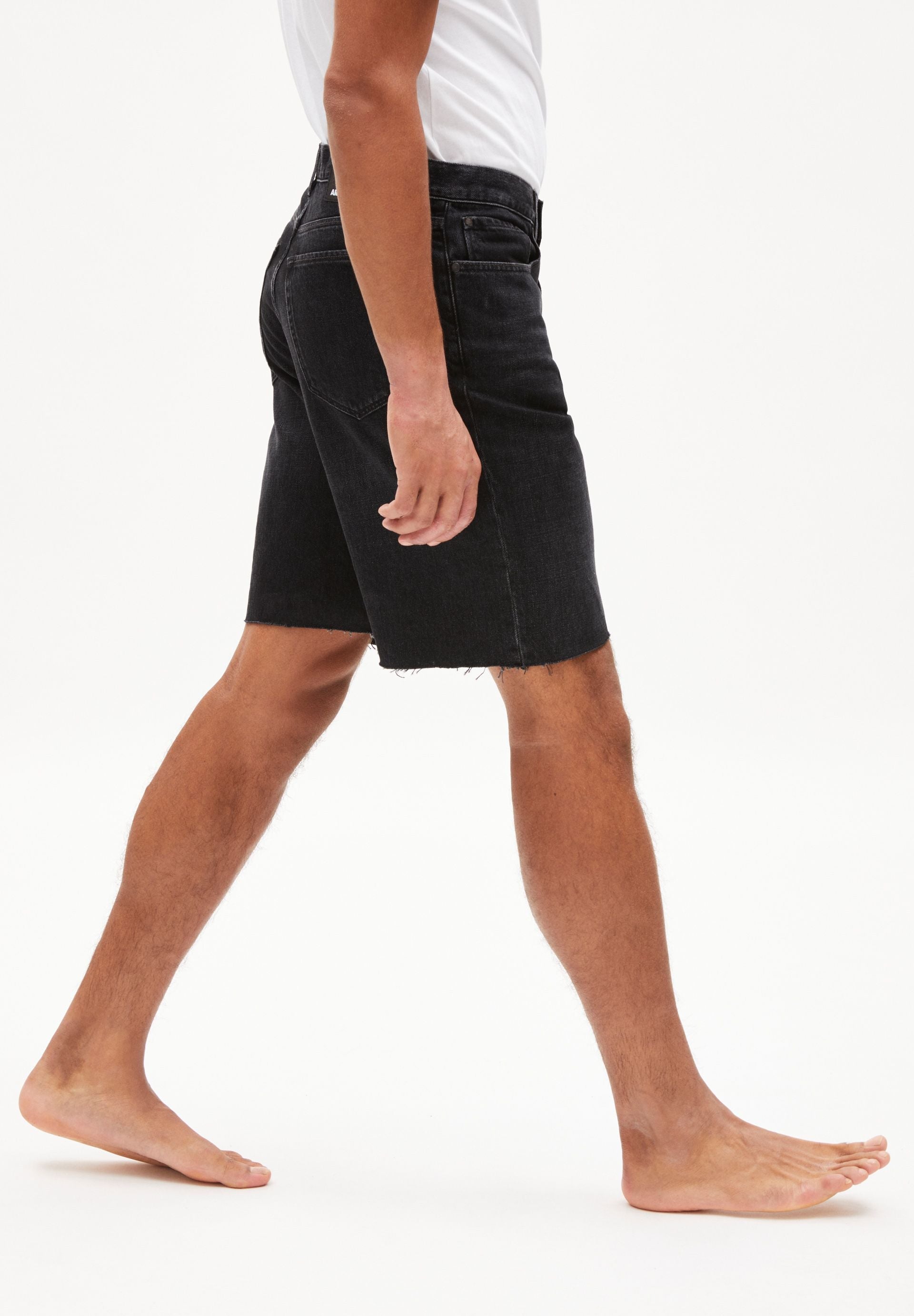 AASKO | worn out black