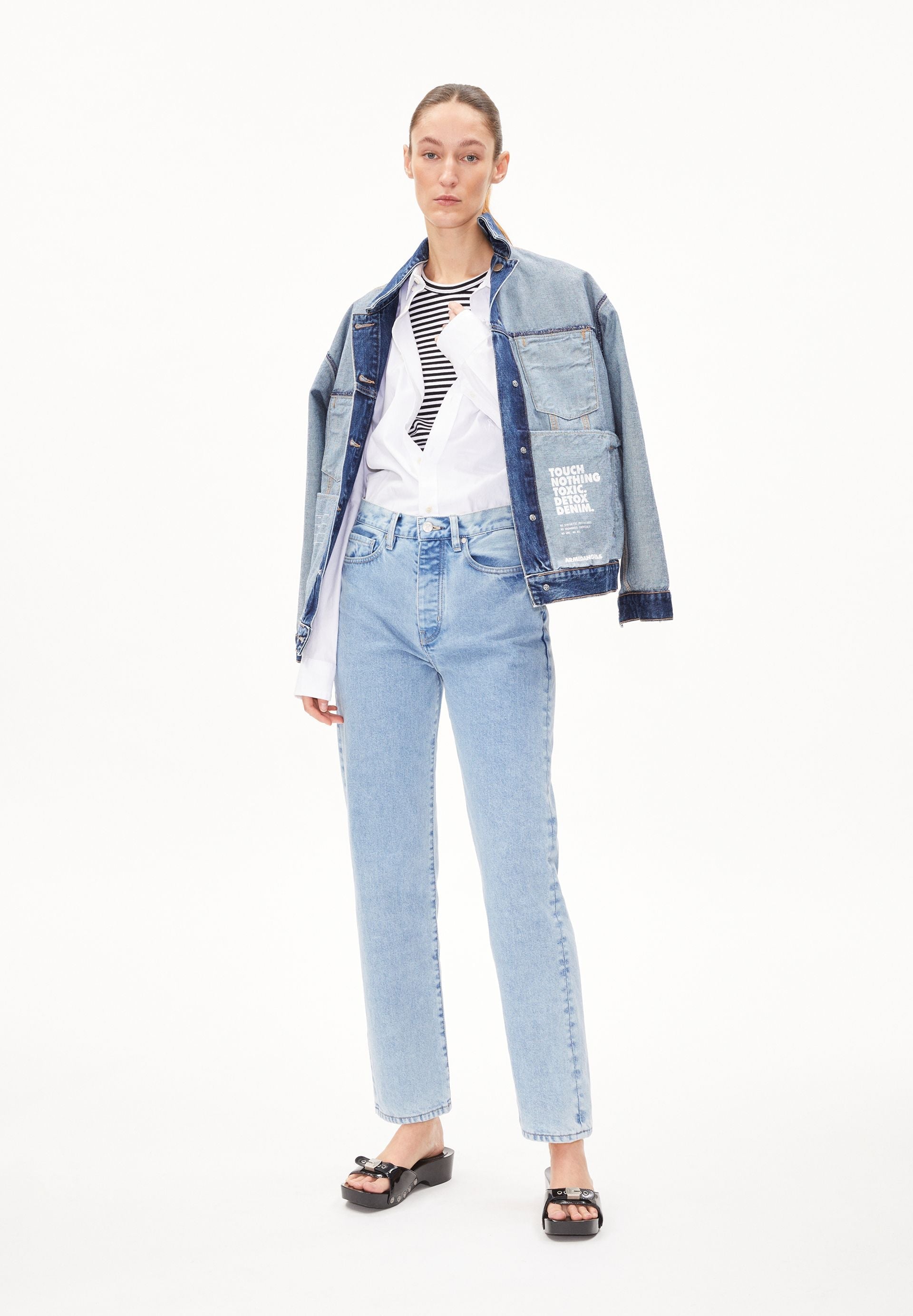 AAIKALA | light fresh blue