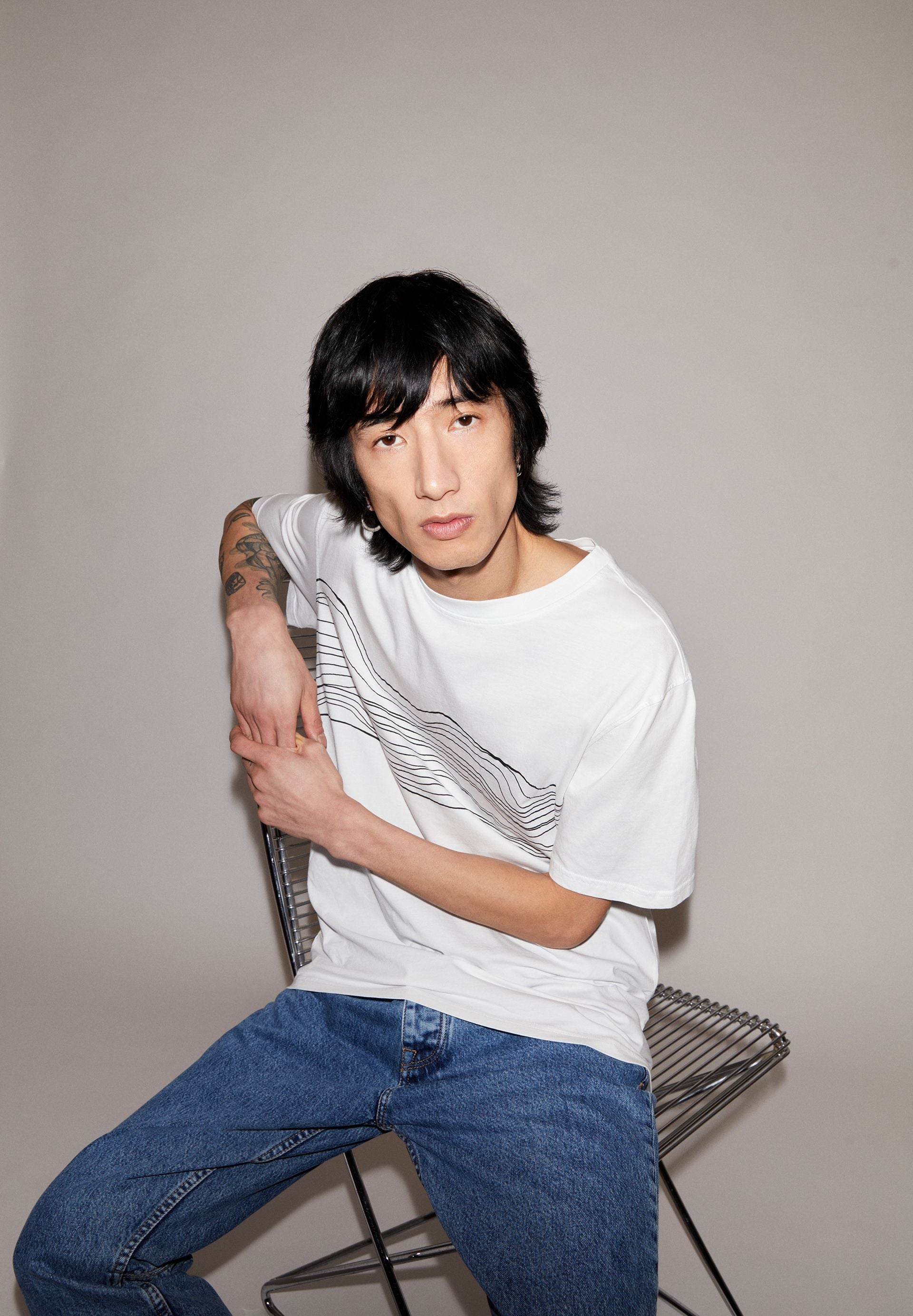 AADONI SOUND WAVES | white