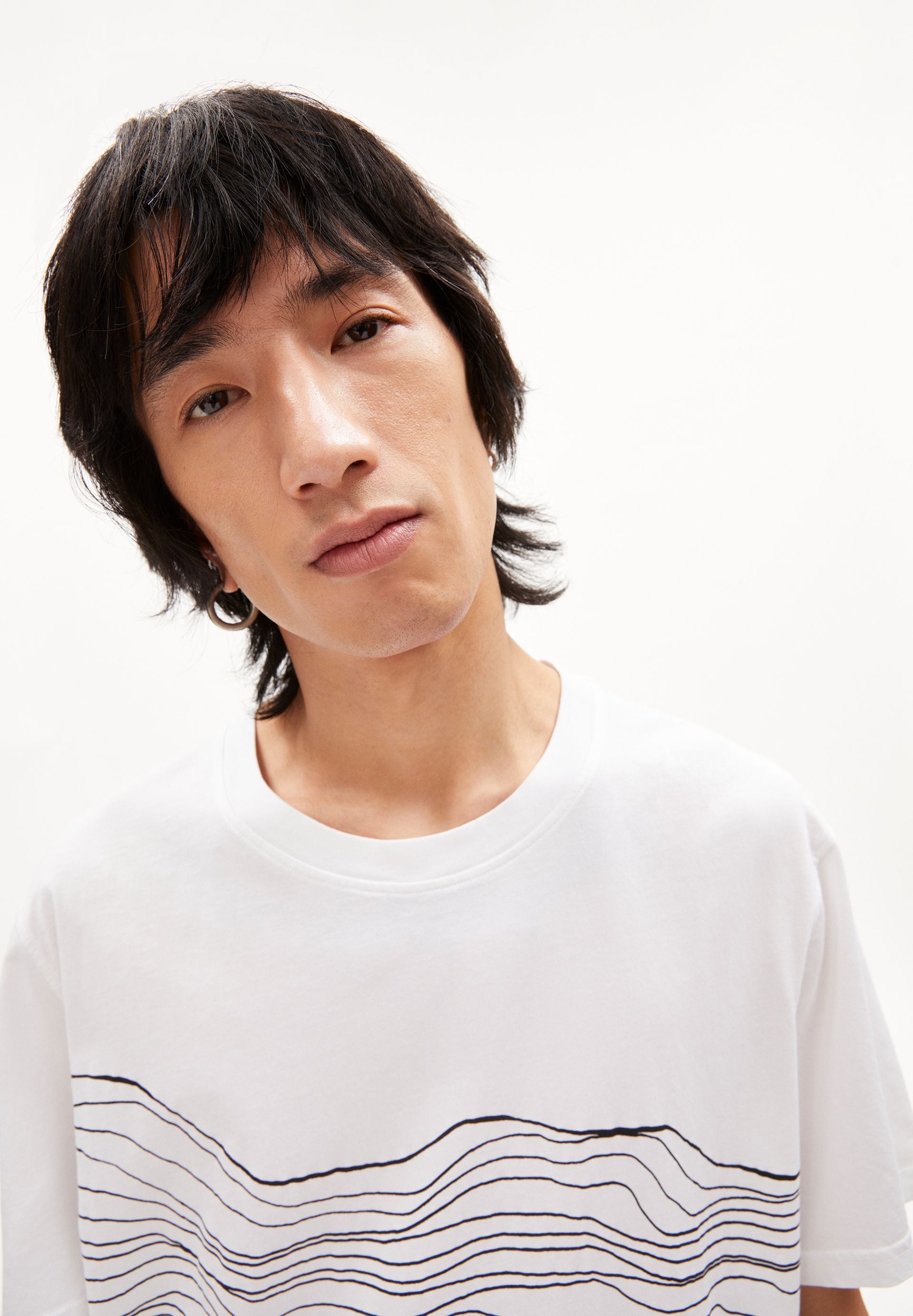 AADONI SOUND WAVES | white