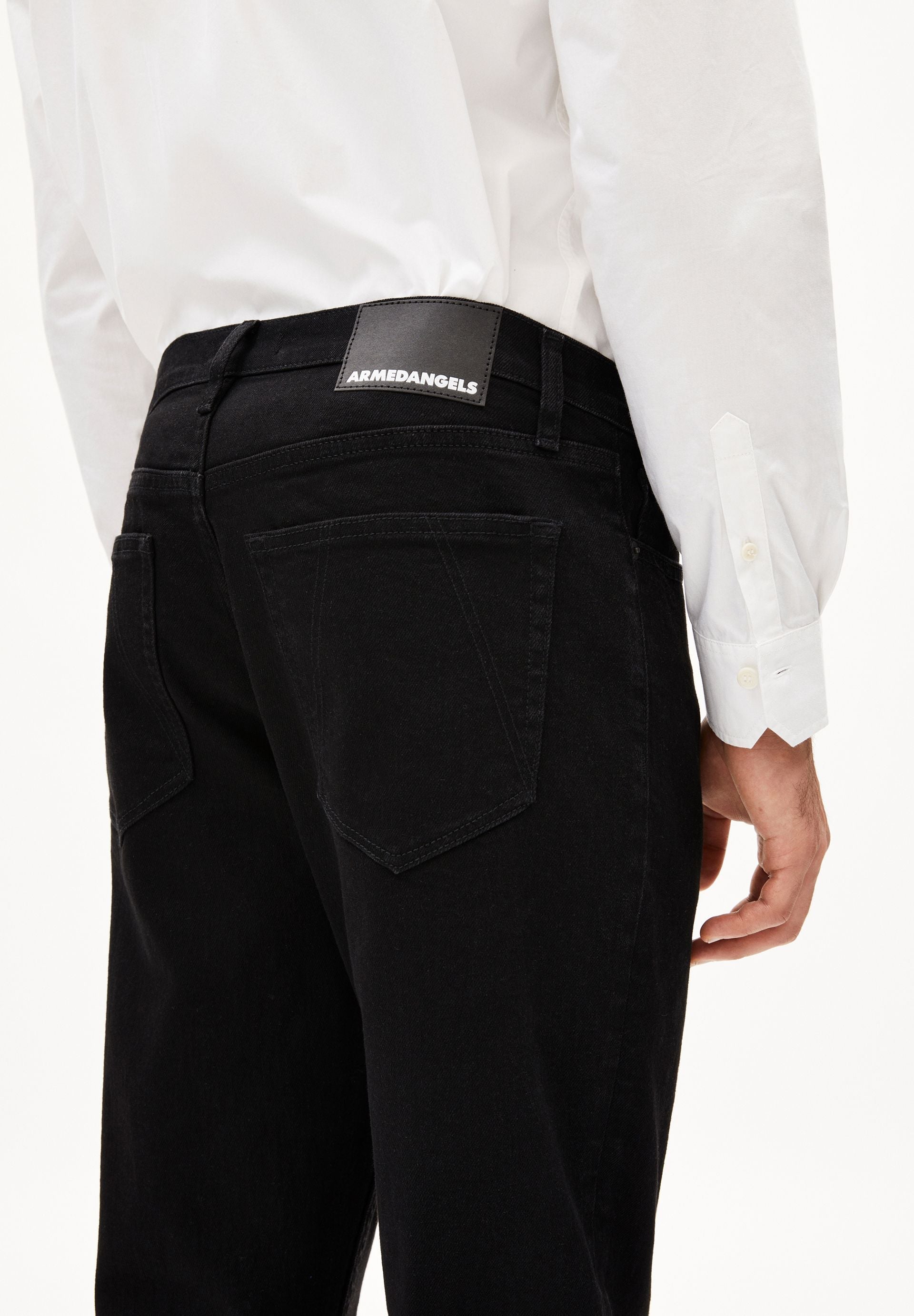 AARJO TARPA TAPERED JEANS | rinse black