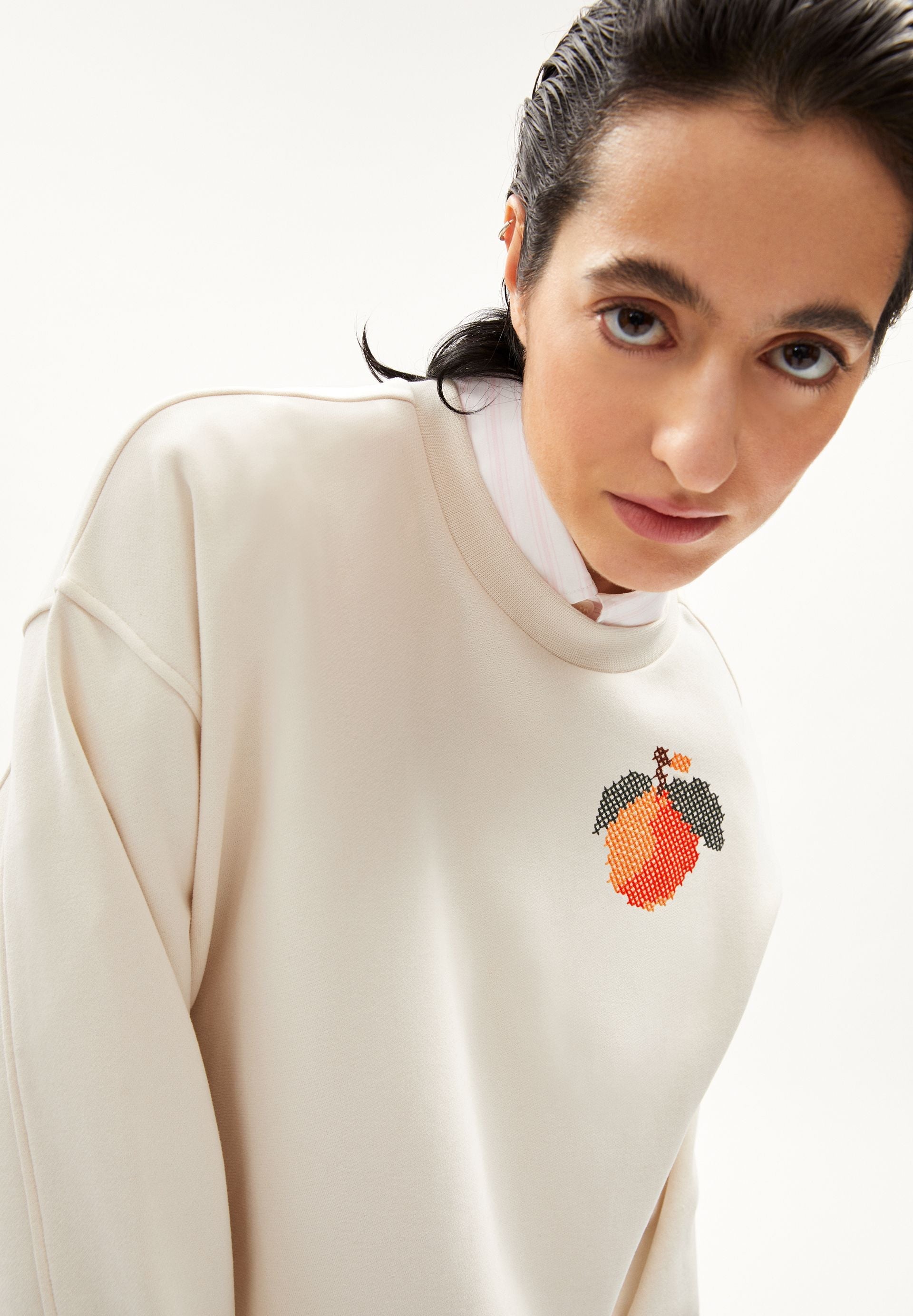 AARIN FRUIT EMBRO | undyed