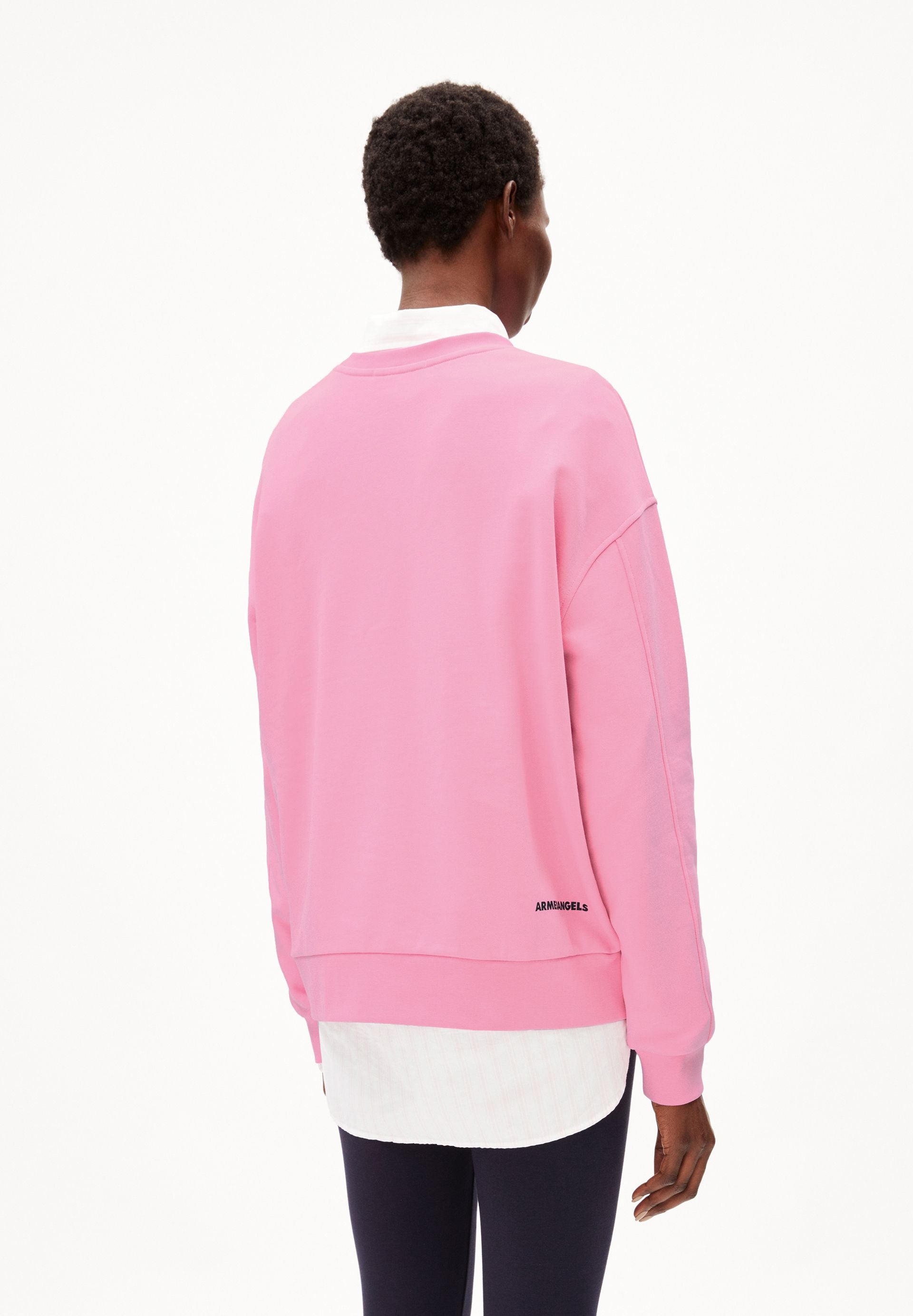 AARIN MELT HEAARTS | pink me up more