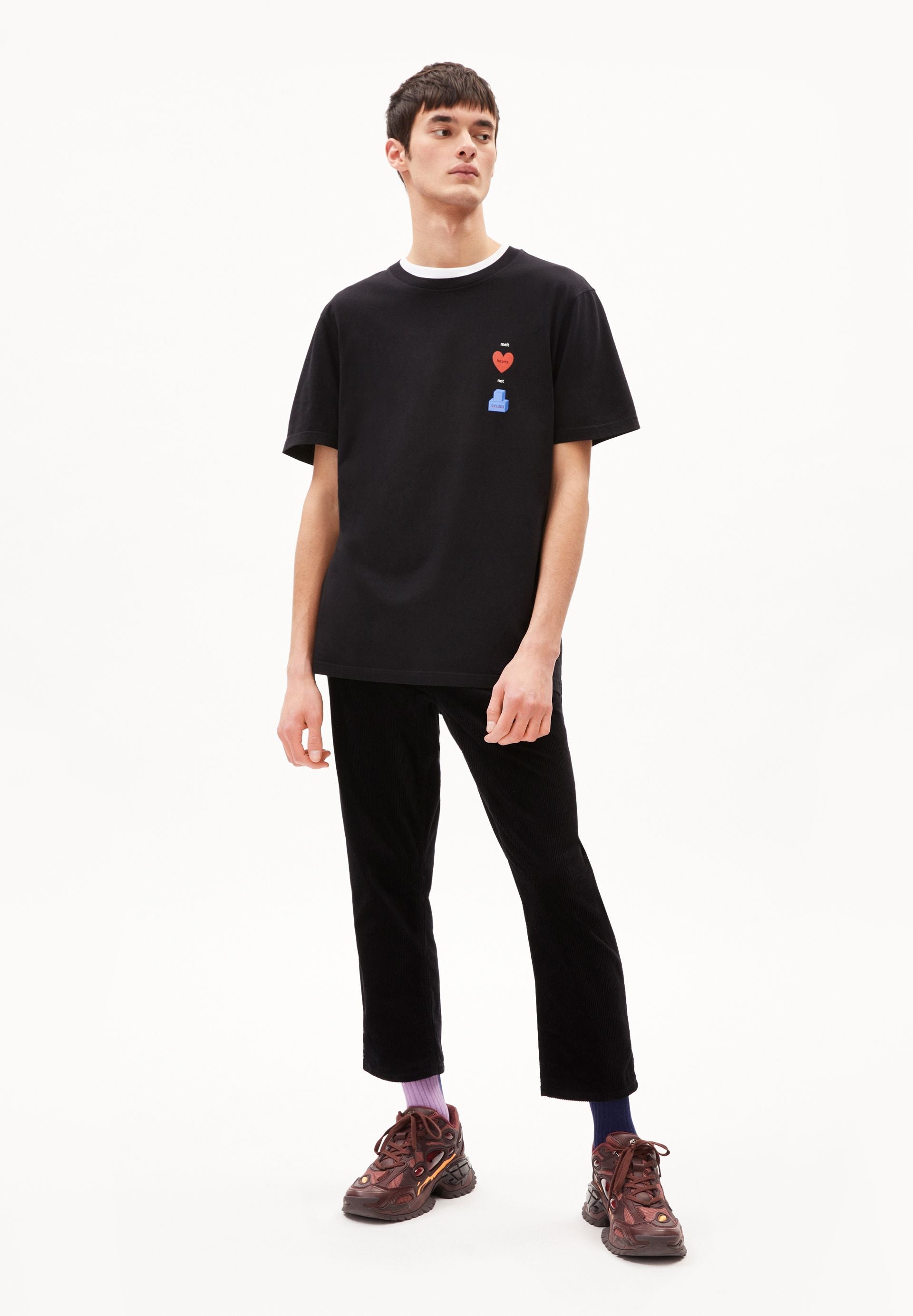 AADONI HEAART | black