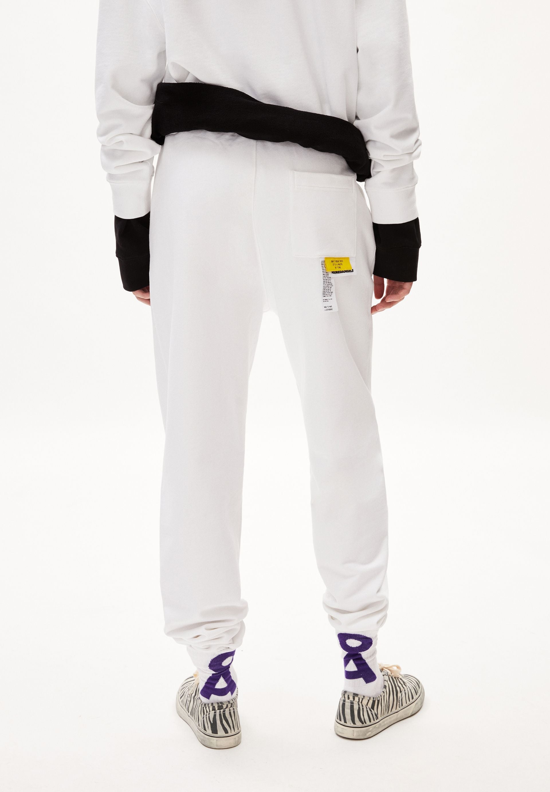 AAIKE ICONIC CAPSULE | white