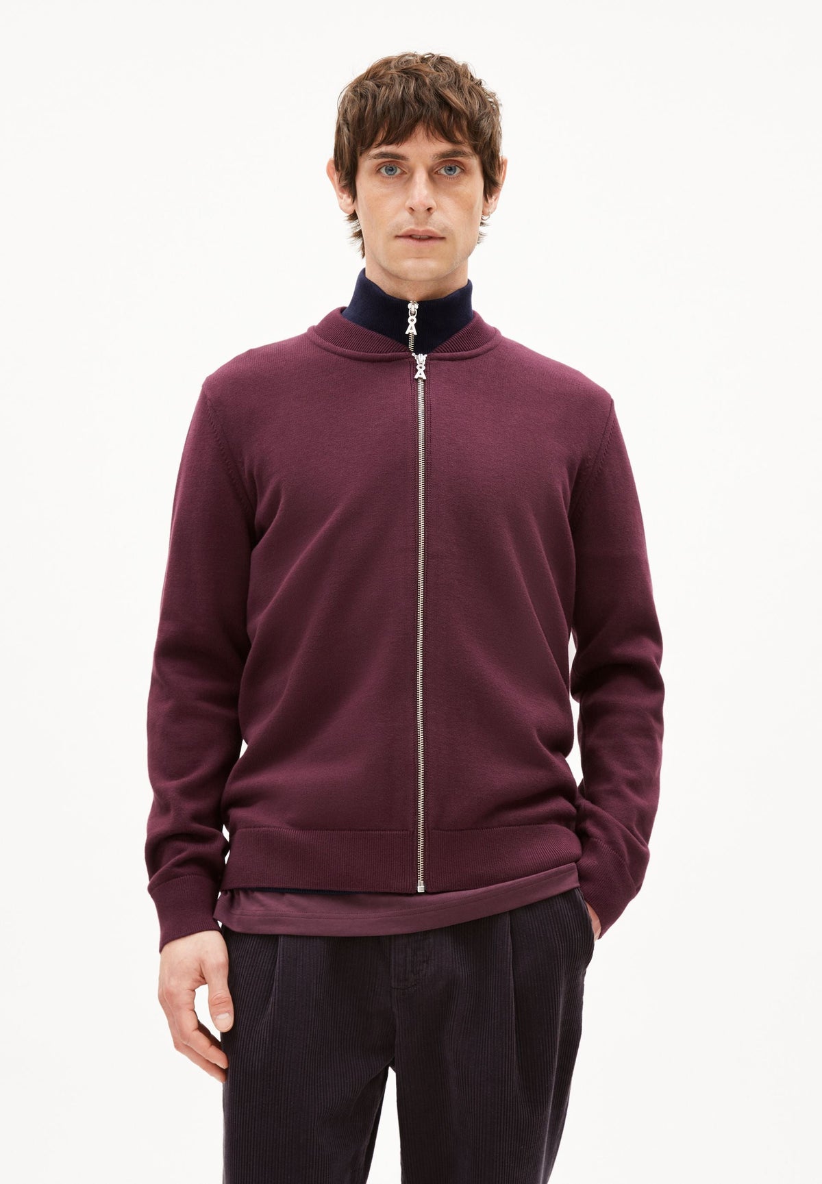 AGAAMON STRICKJACKE | dark cranberry