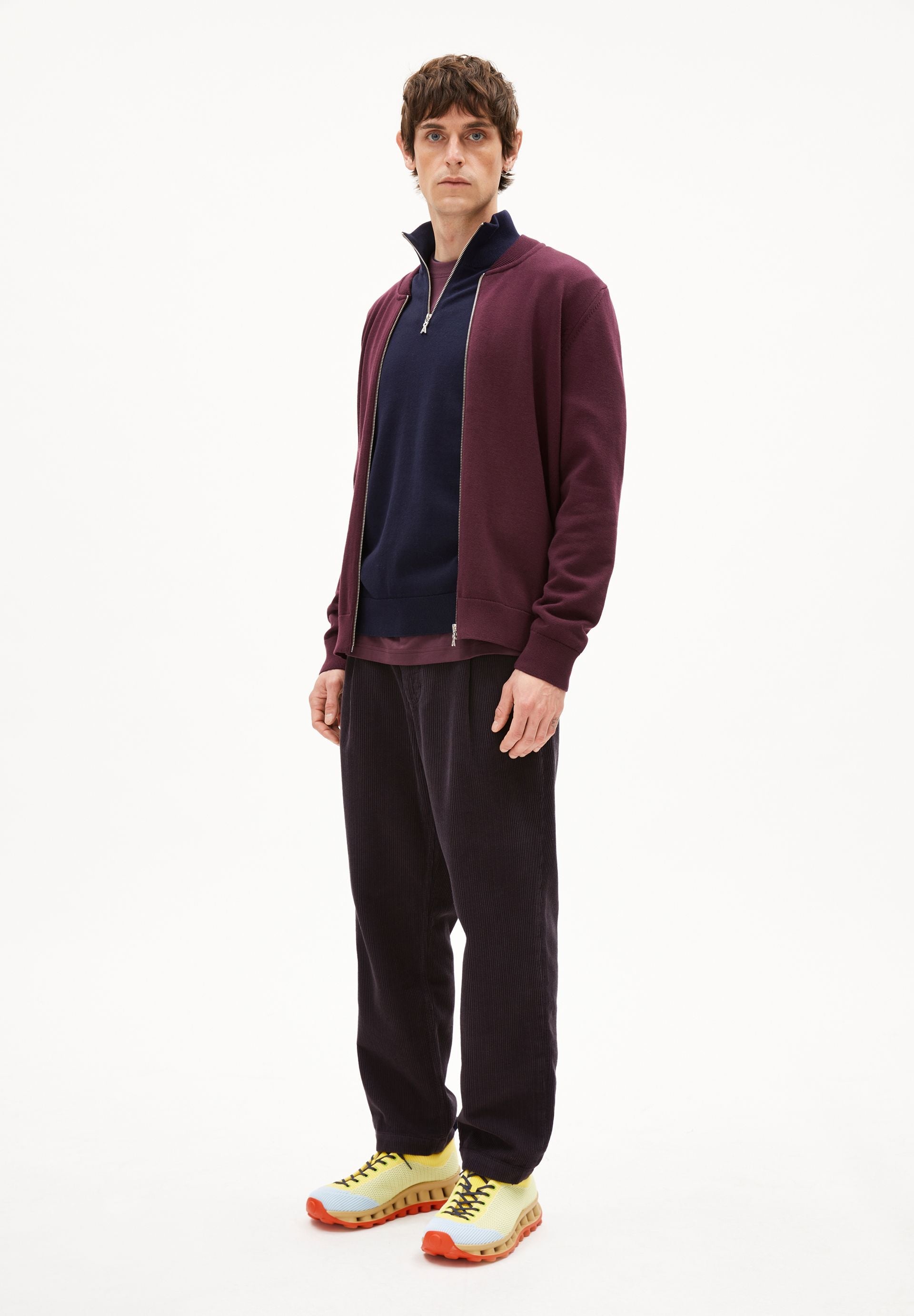 AGAAMON STRICKJACKE | dark cranberry