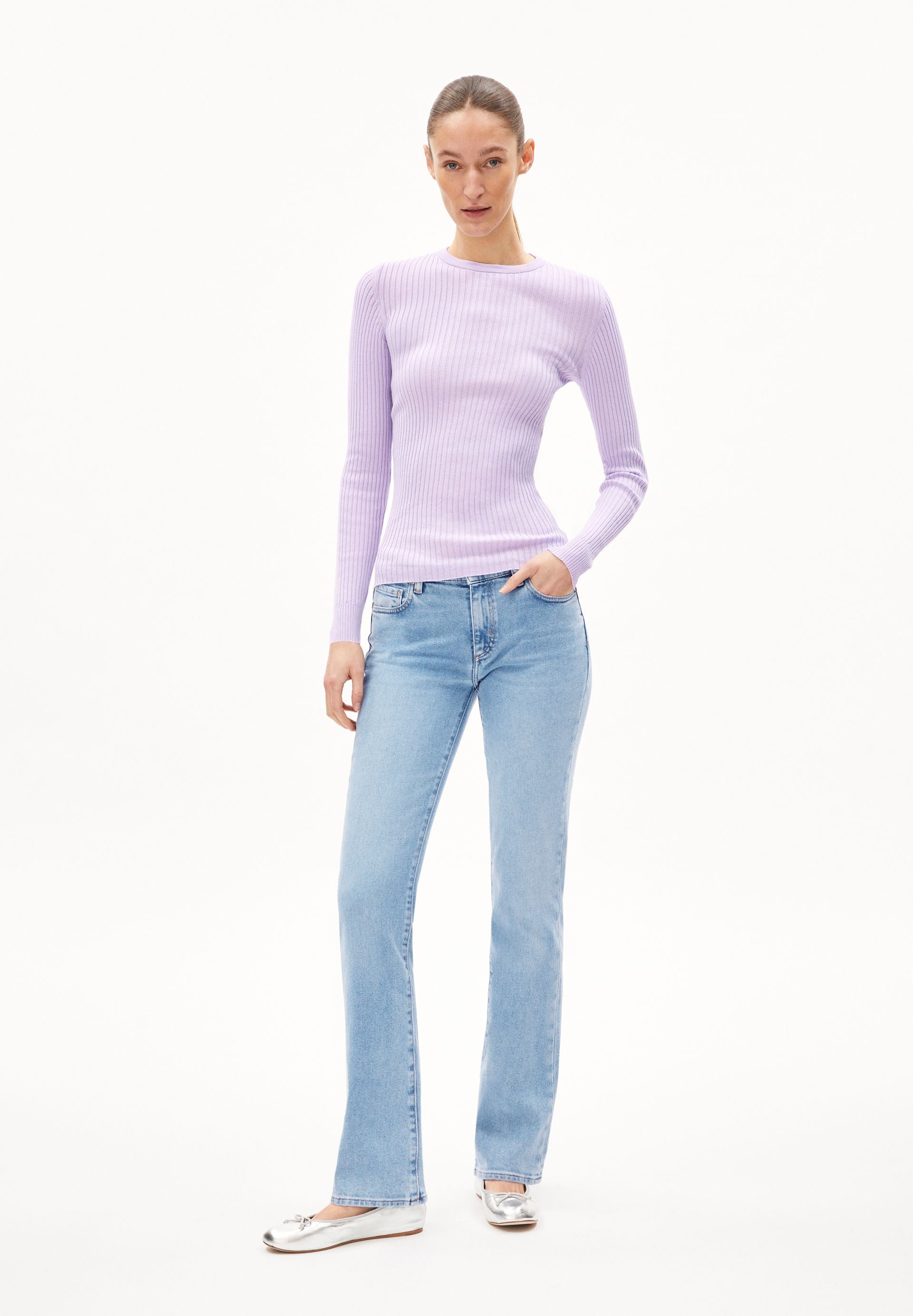 ALAANIA RN | lavender light