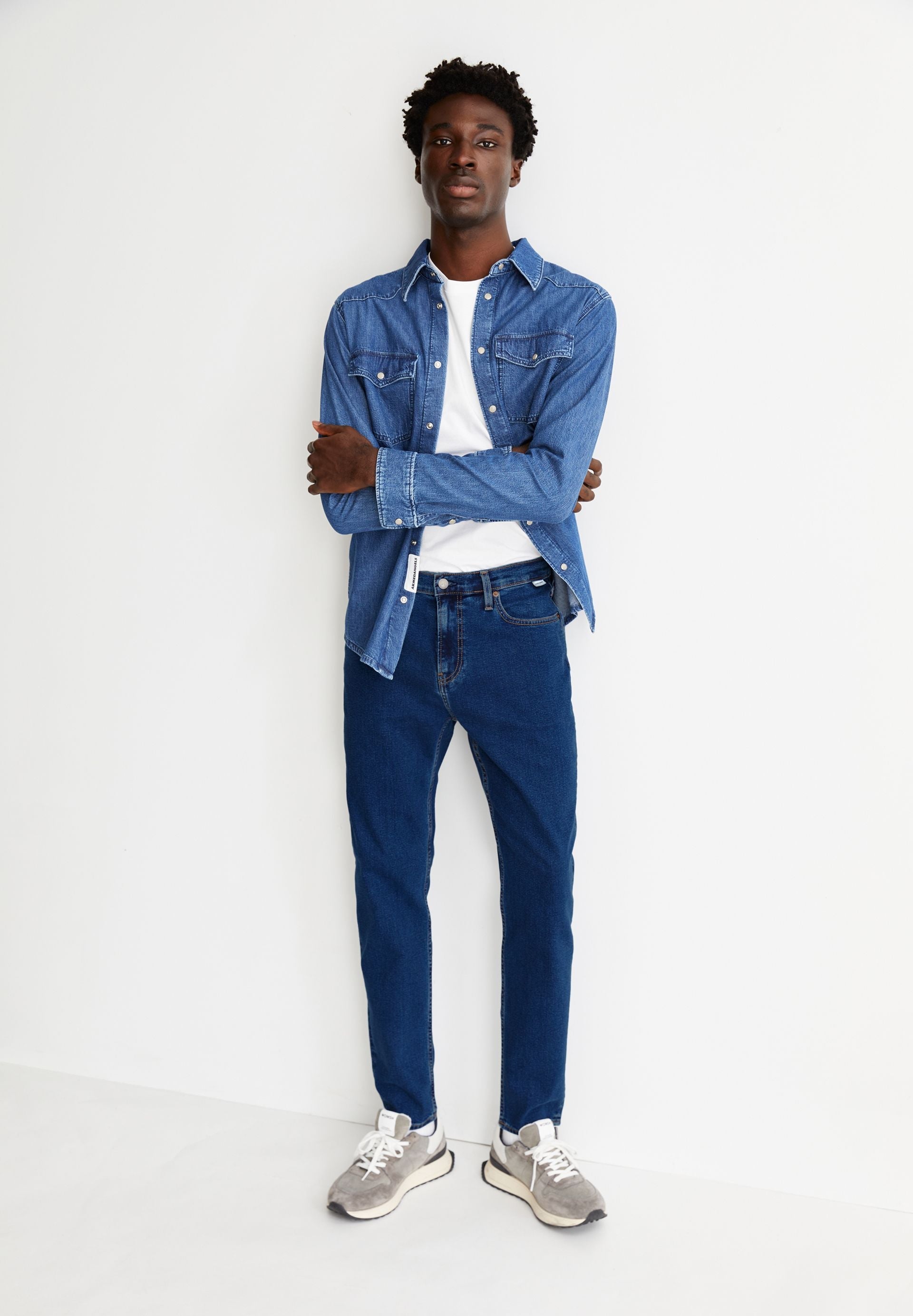 AARJO TARPA TAPERED JEANS | whale