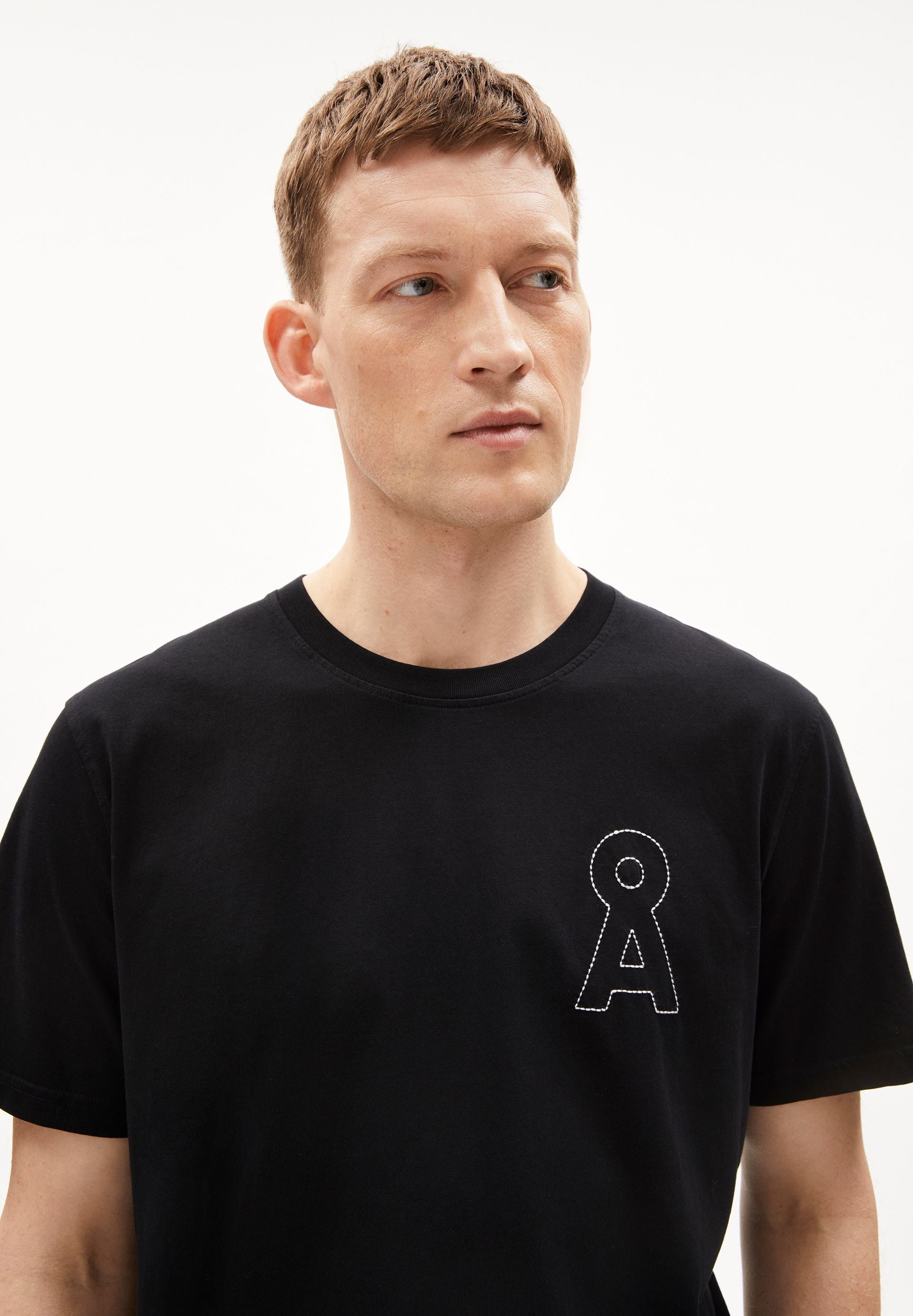 AADONI COLLEGE EMBRO | black