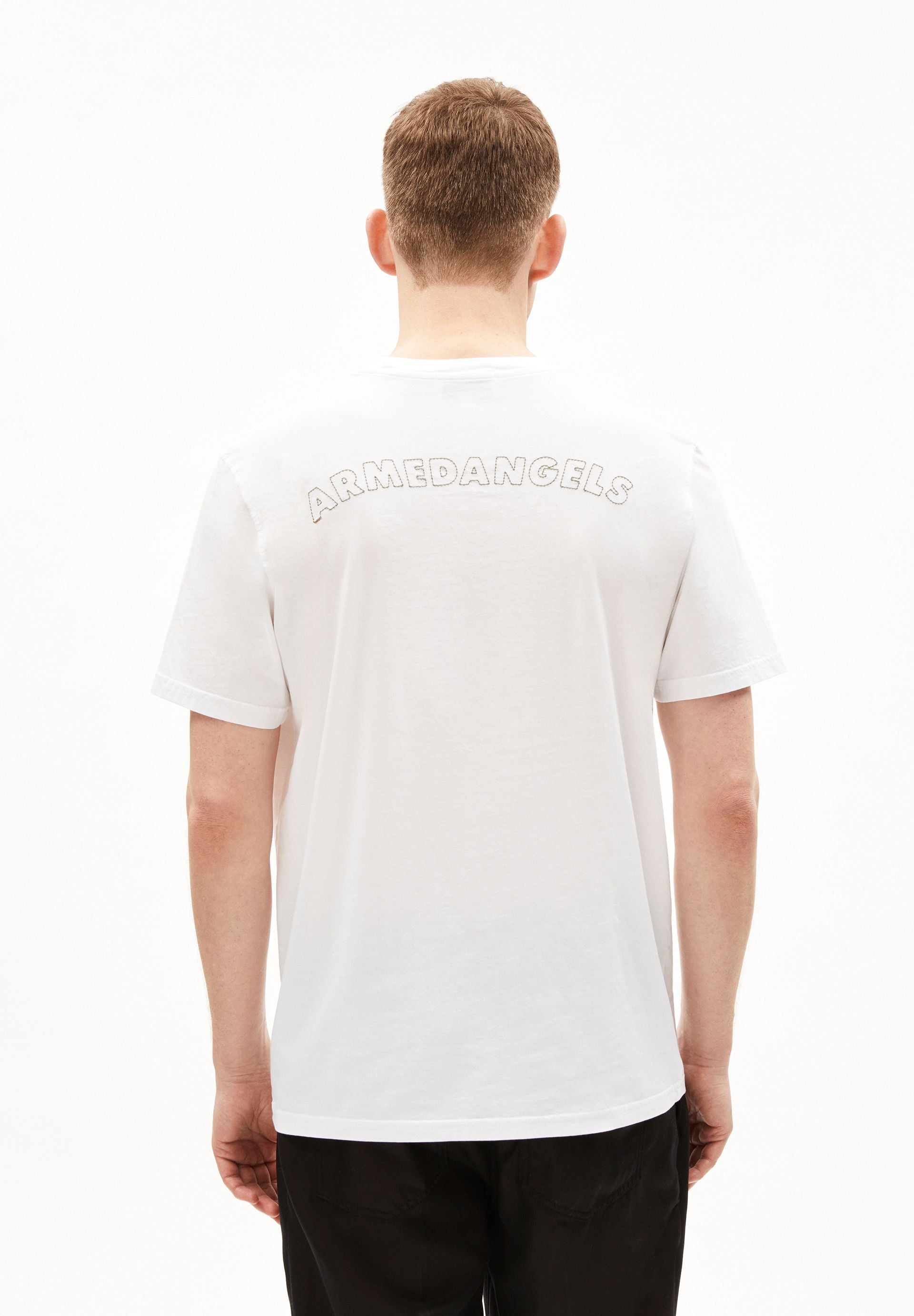 AADONI COLLEGE EMBRO | white