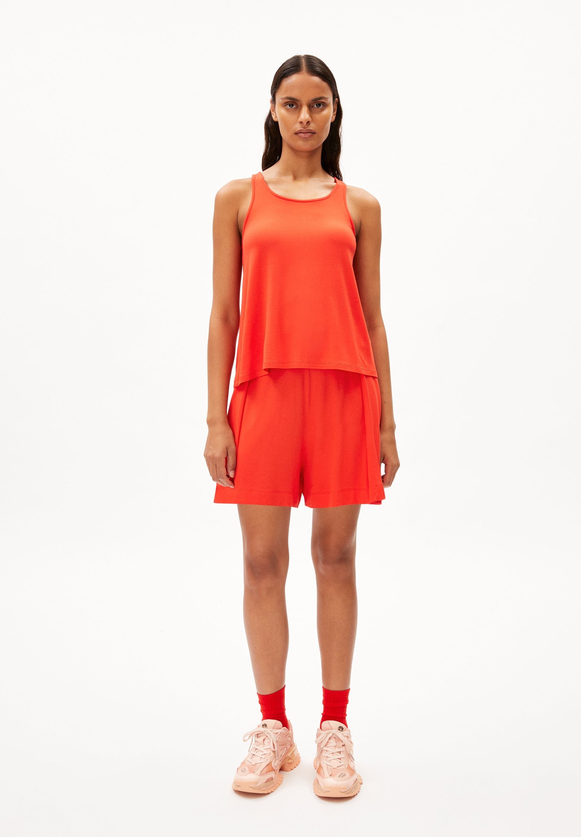 AAREZU | poppy red