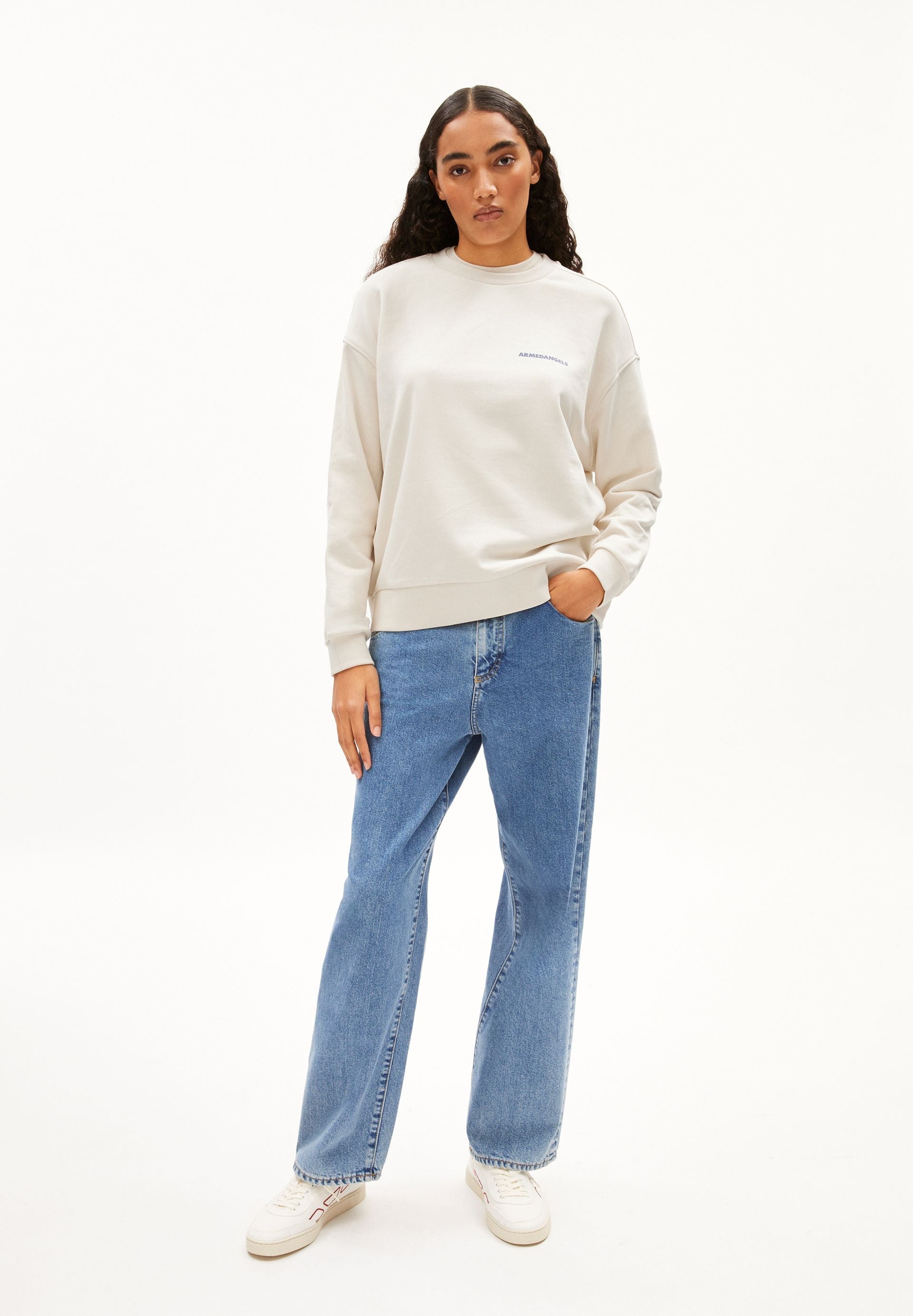 AARIN BACK FLOWAA | undyed
