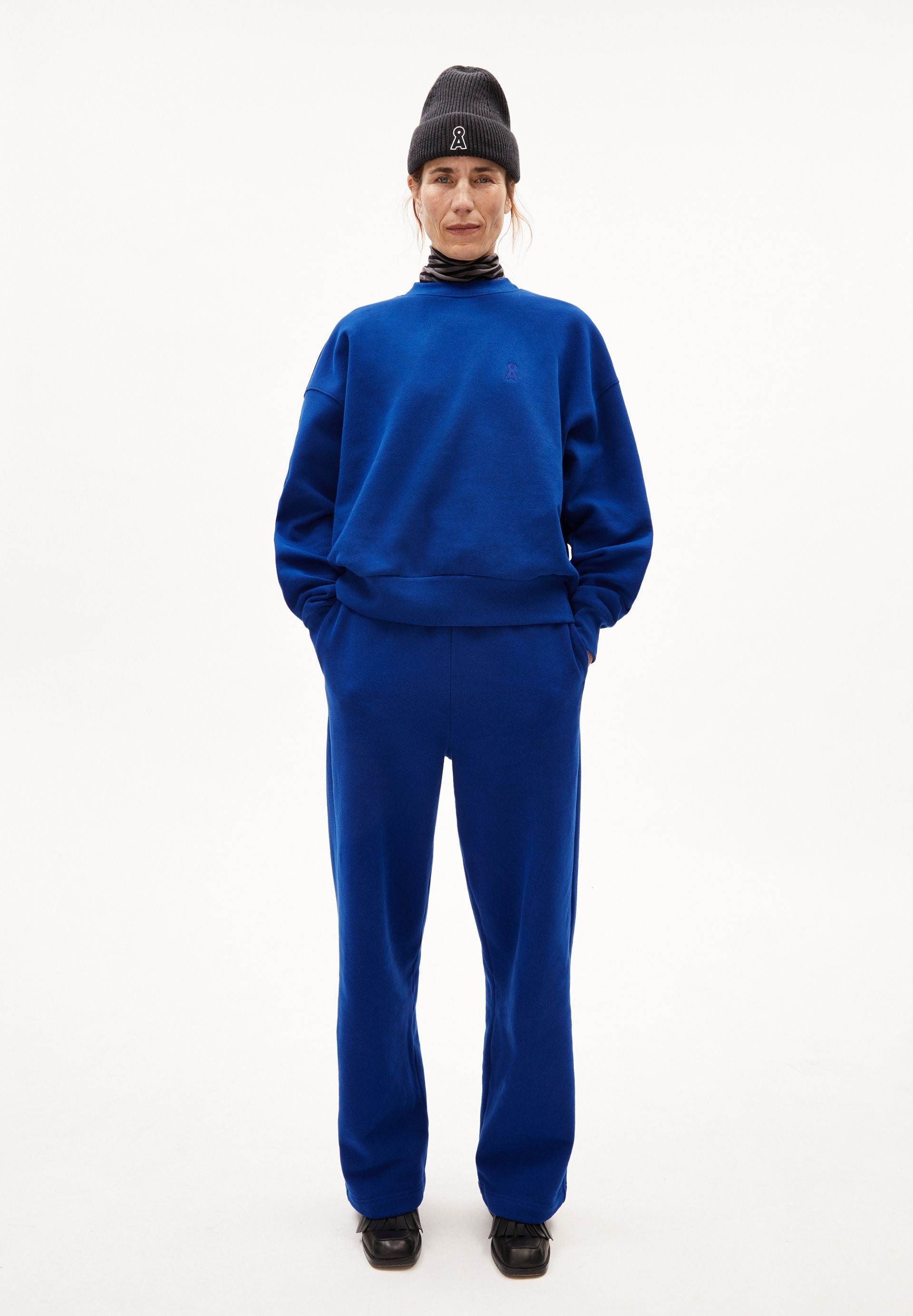 ALIZAA | lapis blue