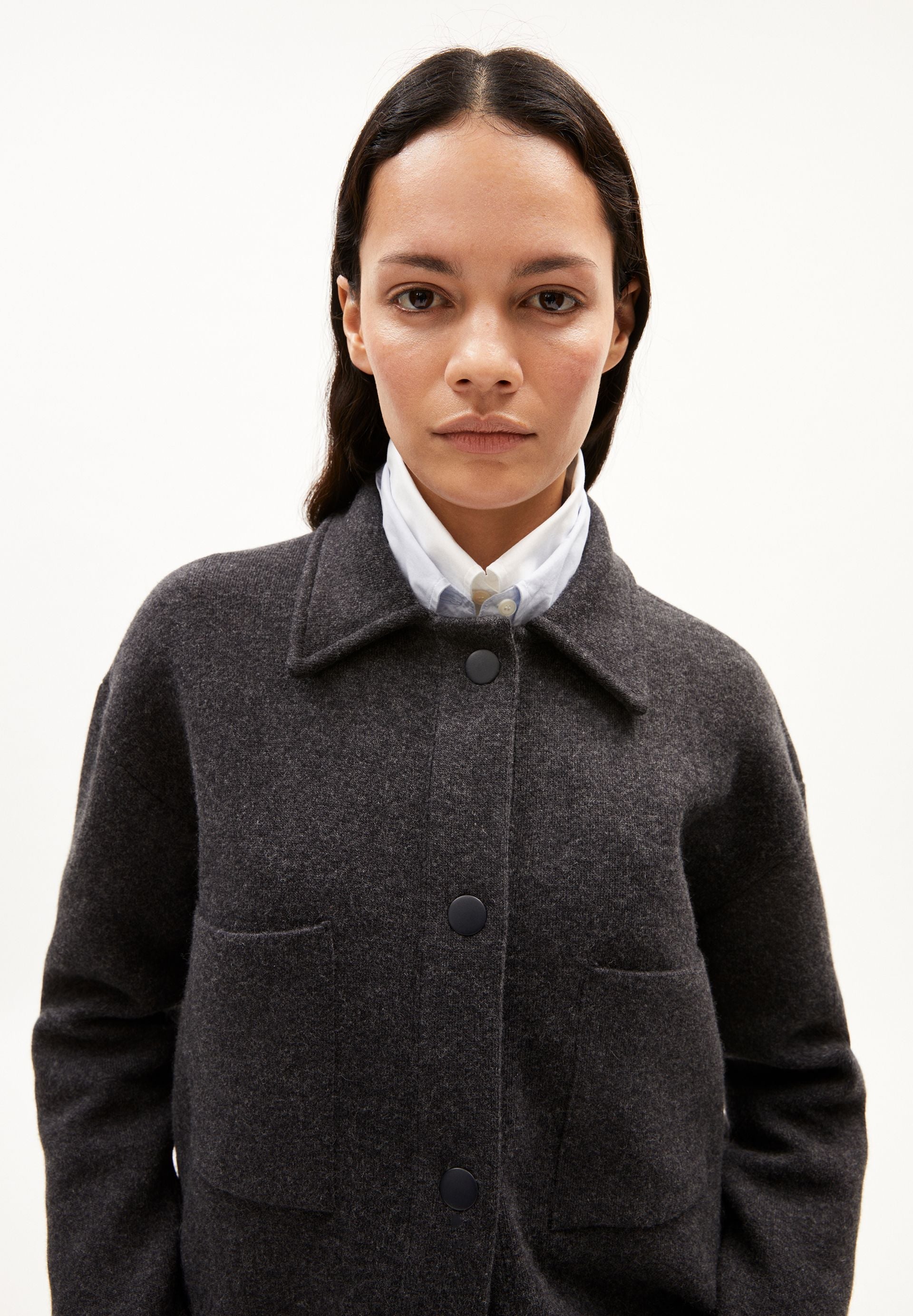ALMARAA STRICK-OVERSHIRT | steel melange