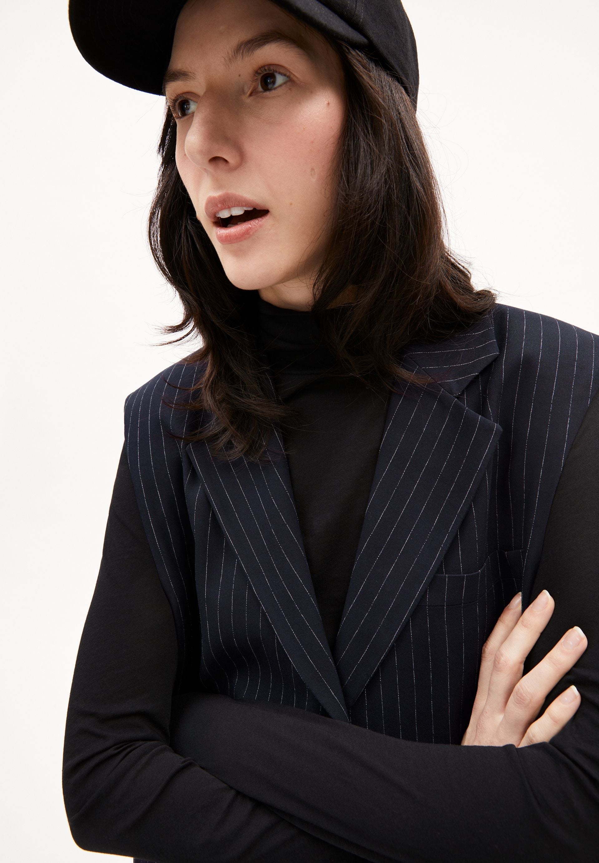 AAVEST PINSTRIPE | night sky-white