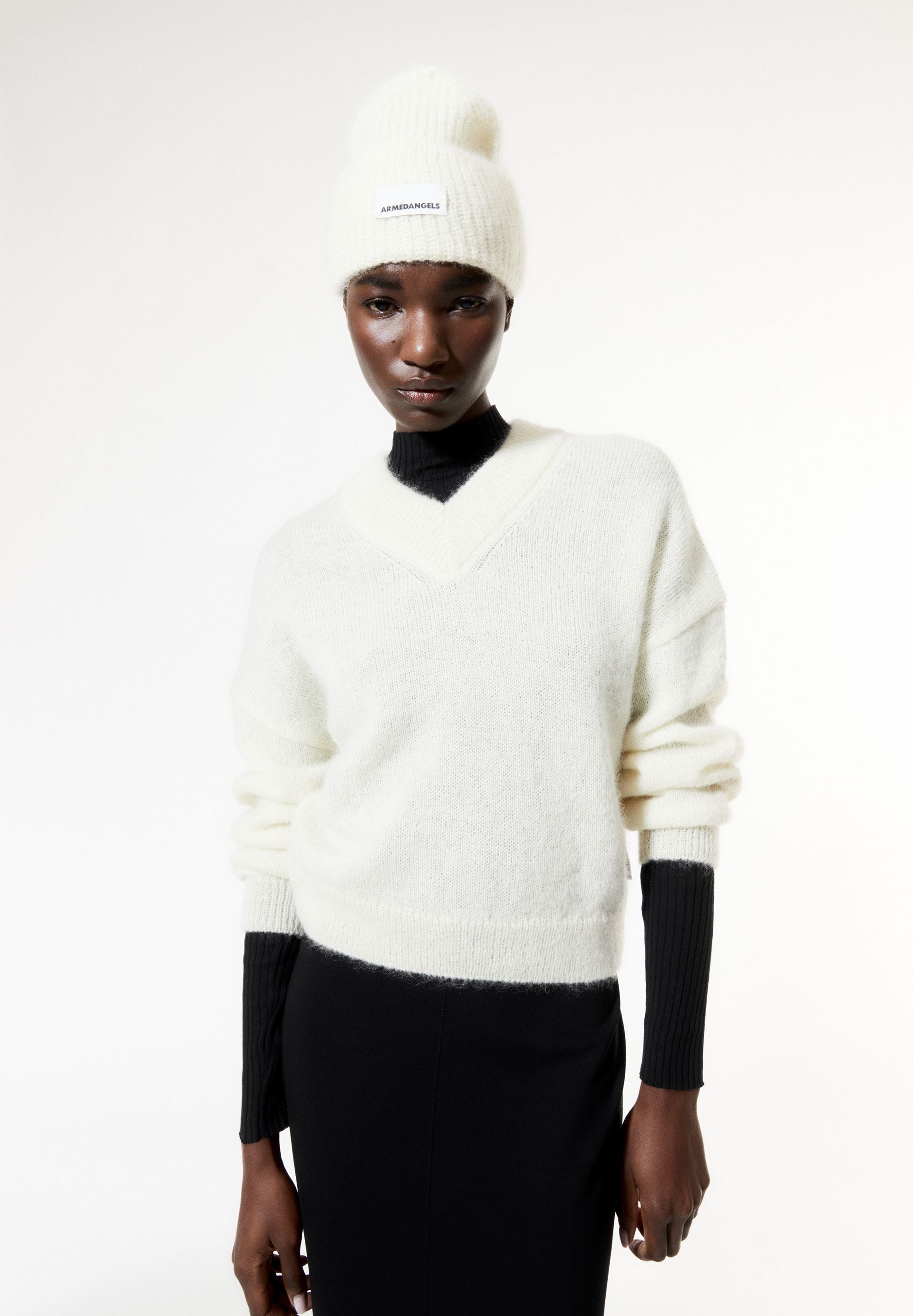 ALBASAA MOHAIR | oatmilk