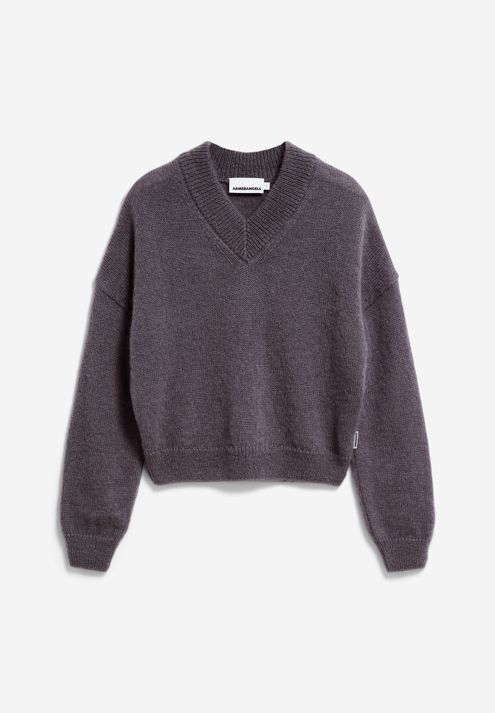 ALBASAA MOHAIR | iron cast