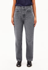AAIKALA HIGH WAIST STRAIGHT JEANS | soft ash
