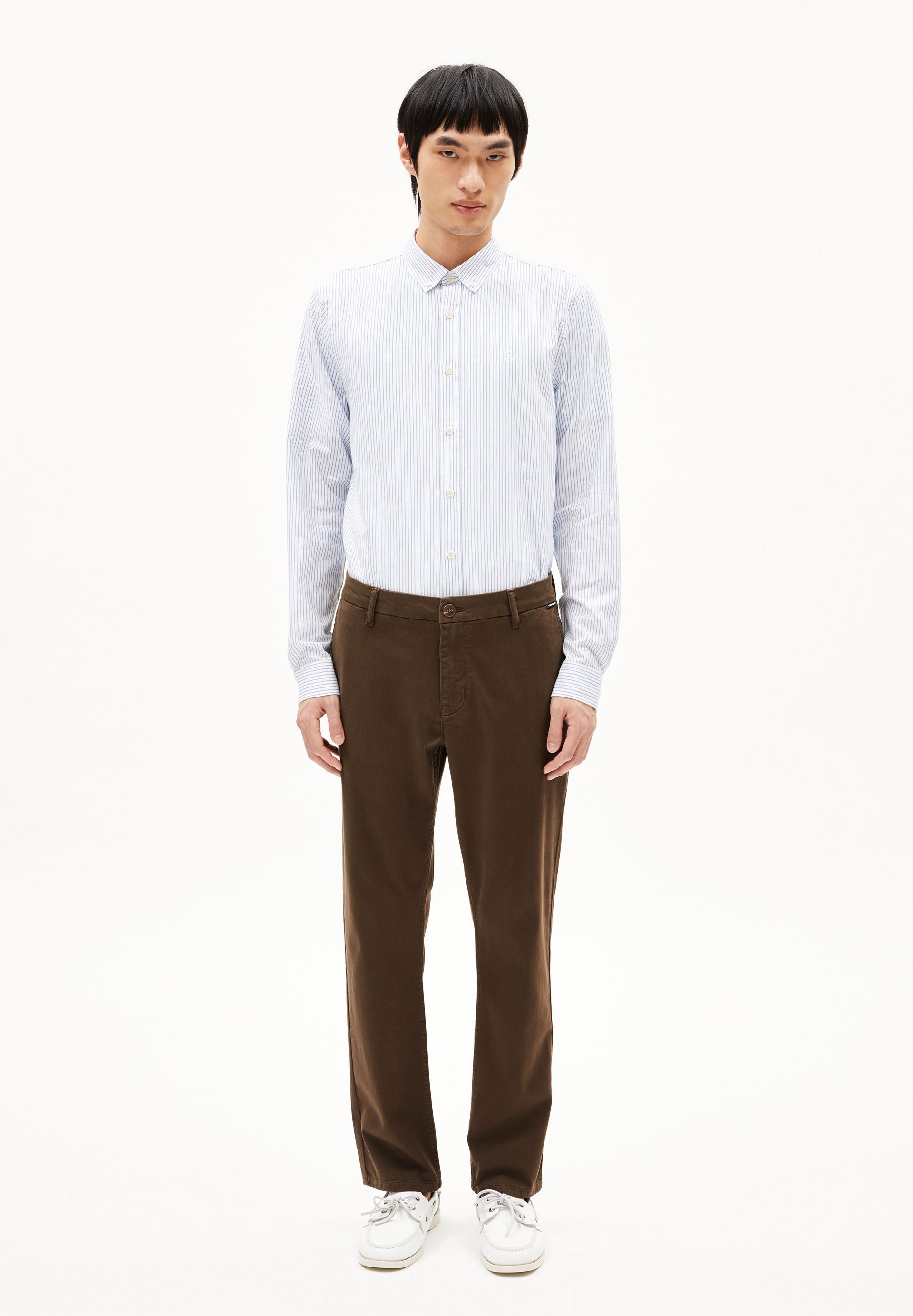 AASTER CHINOHOSE | tree shade