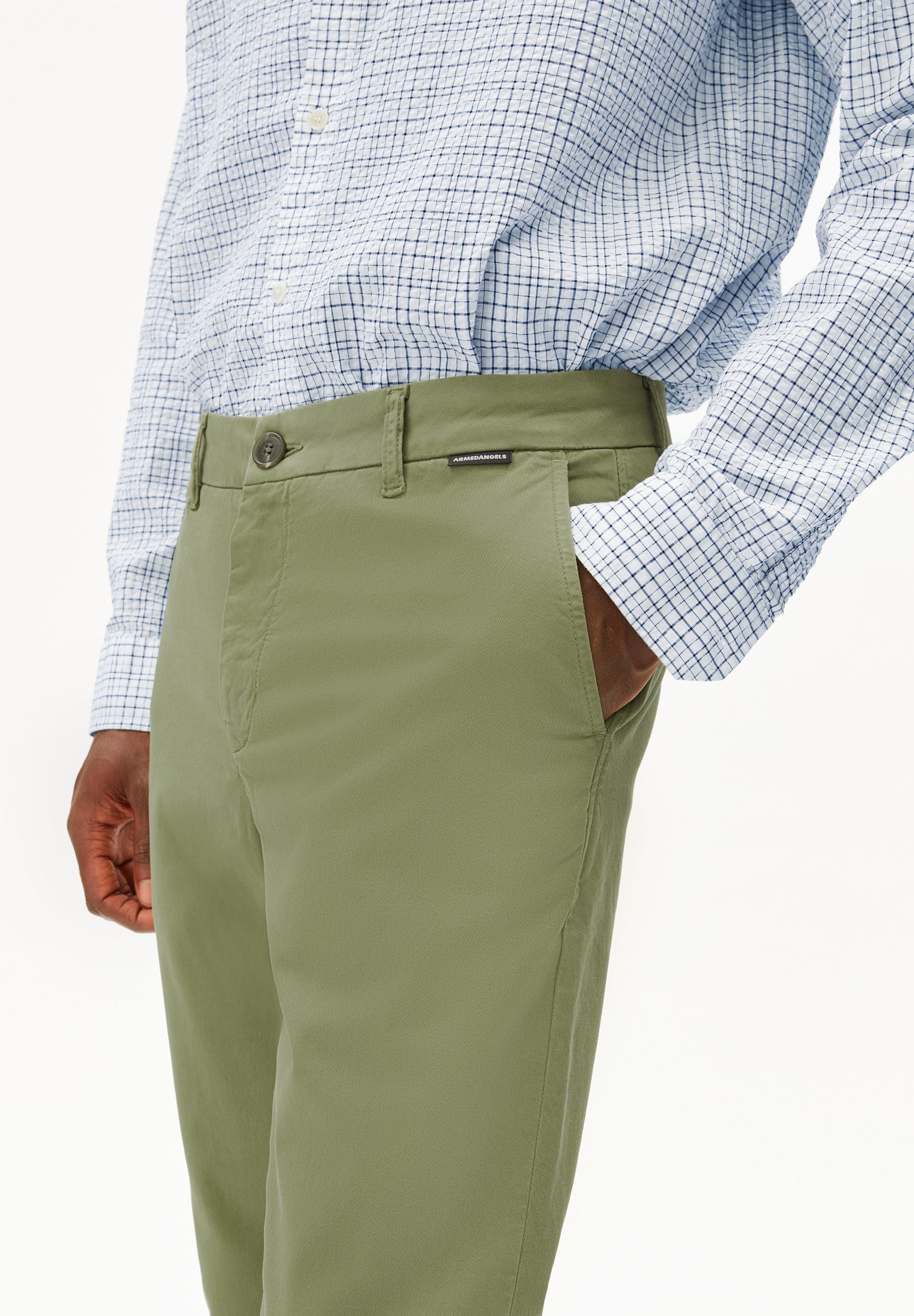 AASTER CHINOHOSE | fatigue green