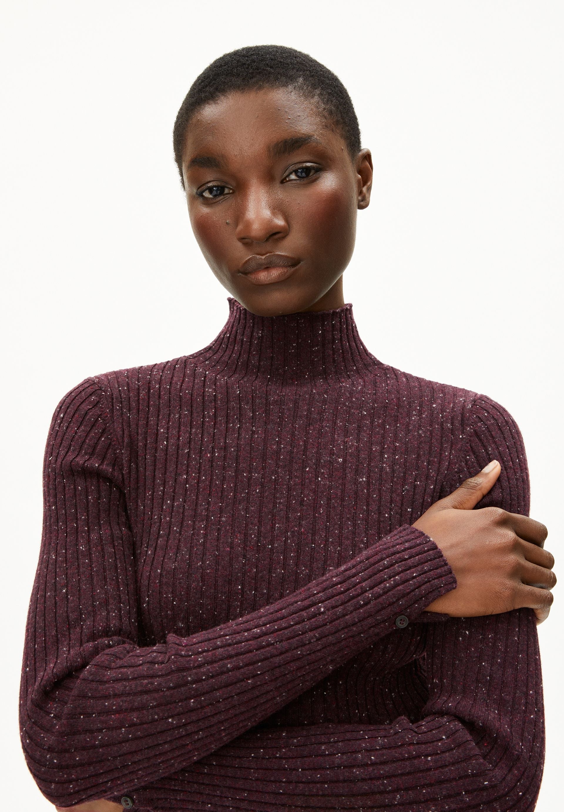 ALAANIA TWEED | dark cranberry