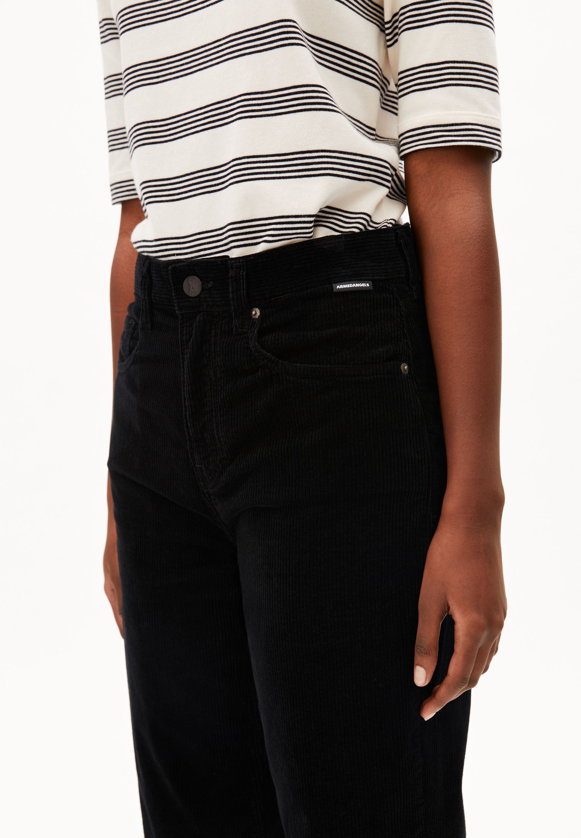 AAIKALA CORDHOSE | black