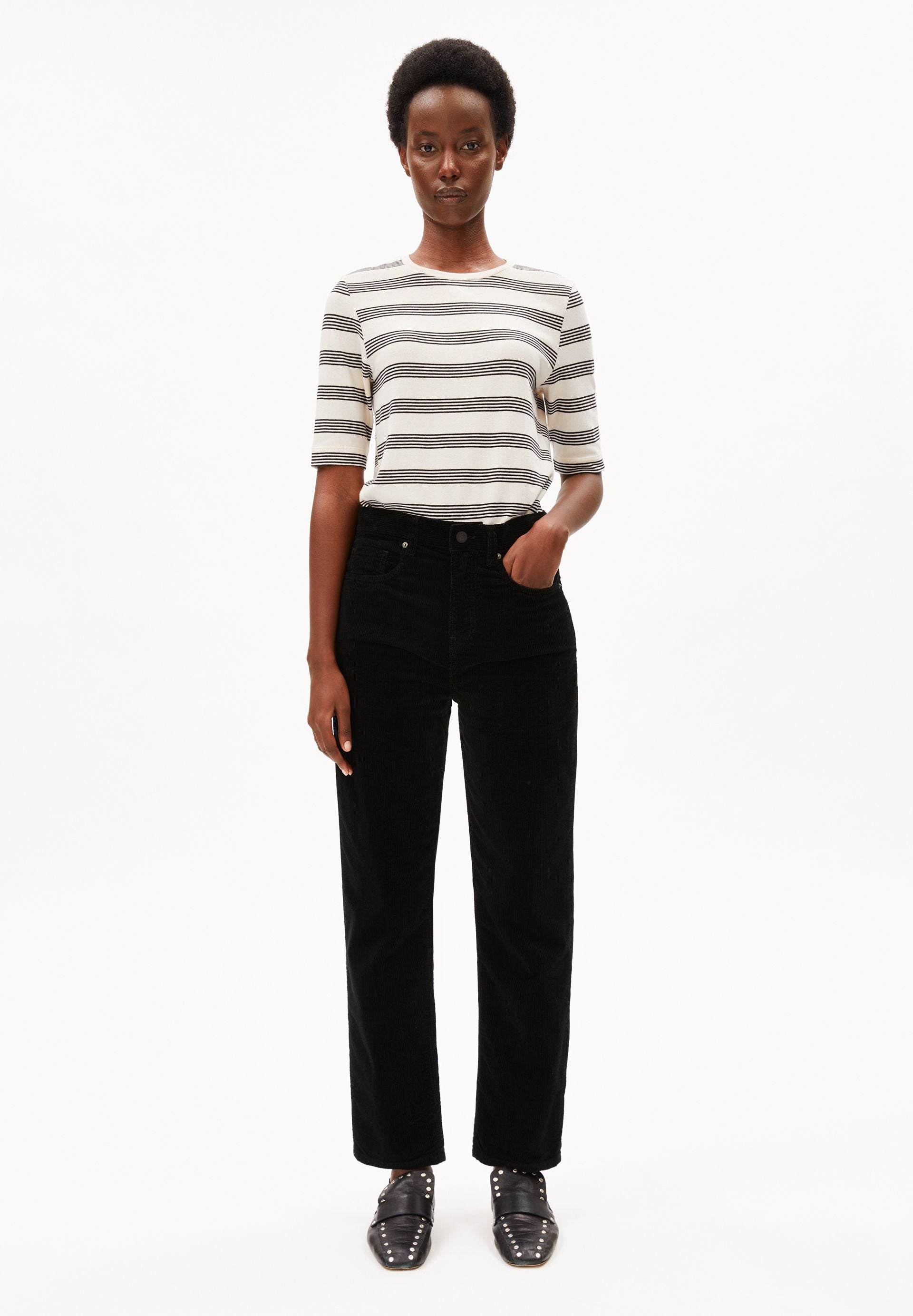 AAIKALA CORDHOSE | black