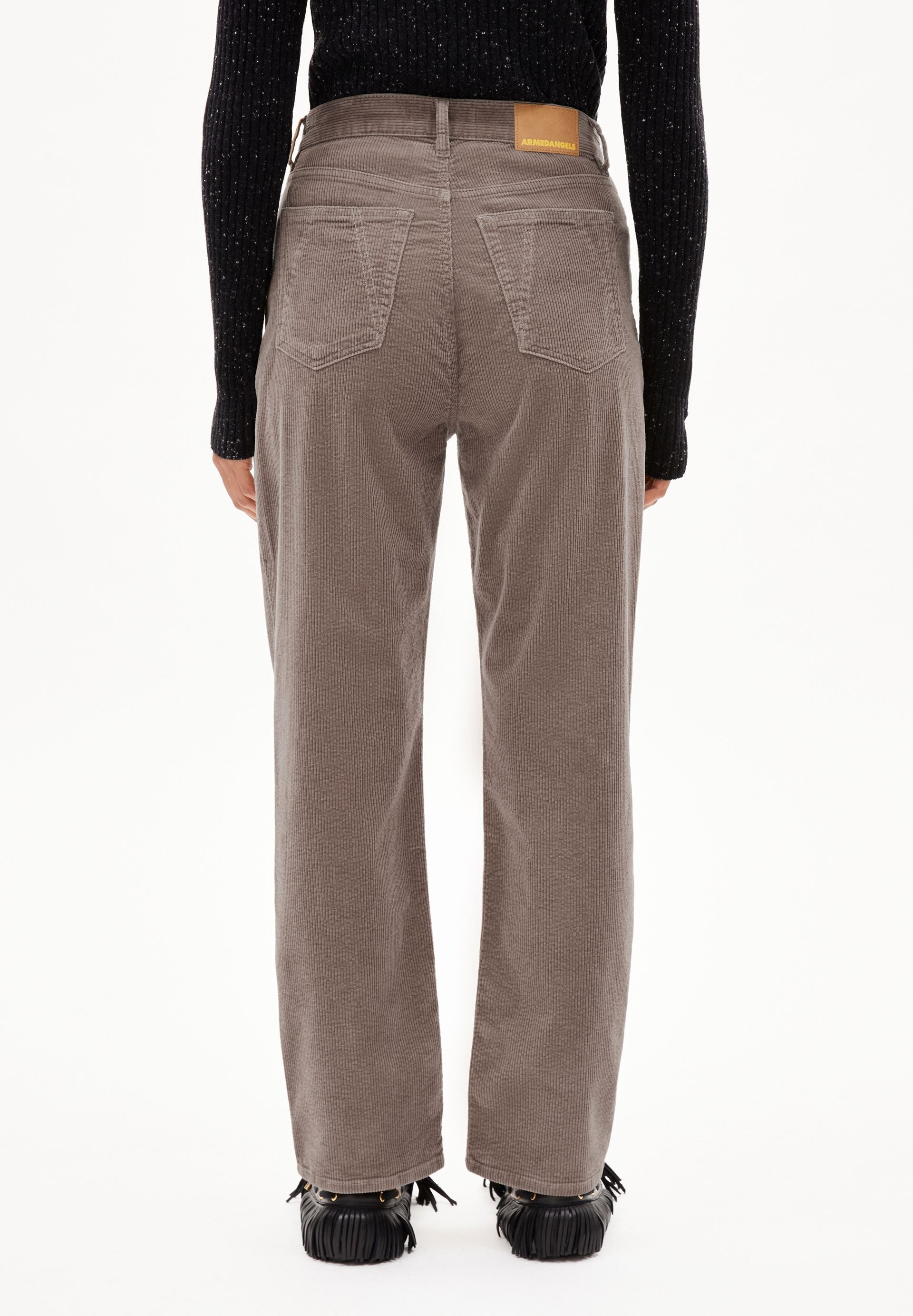 AAIKALA CORDHOSE | walnut cream