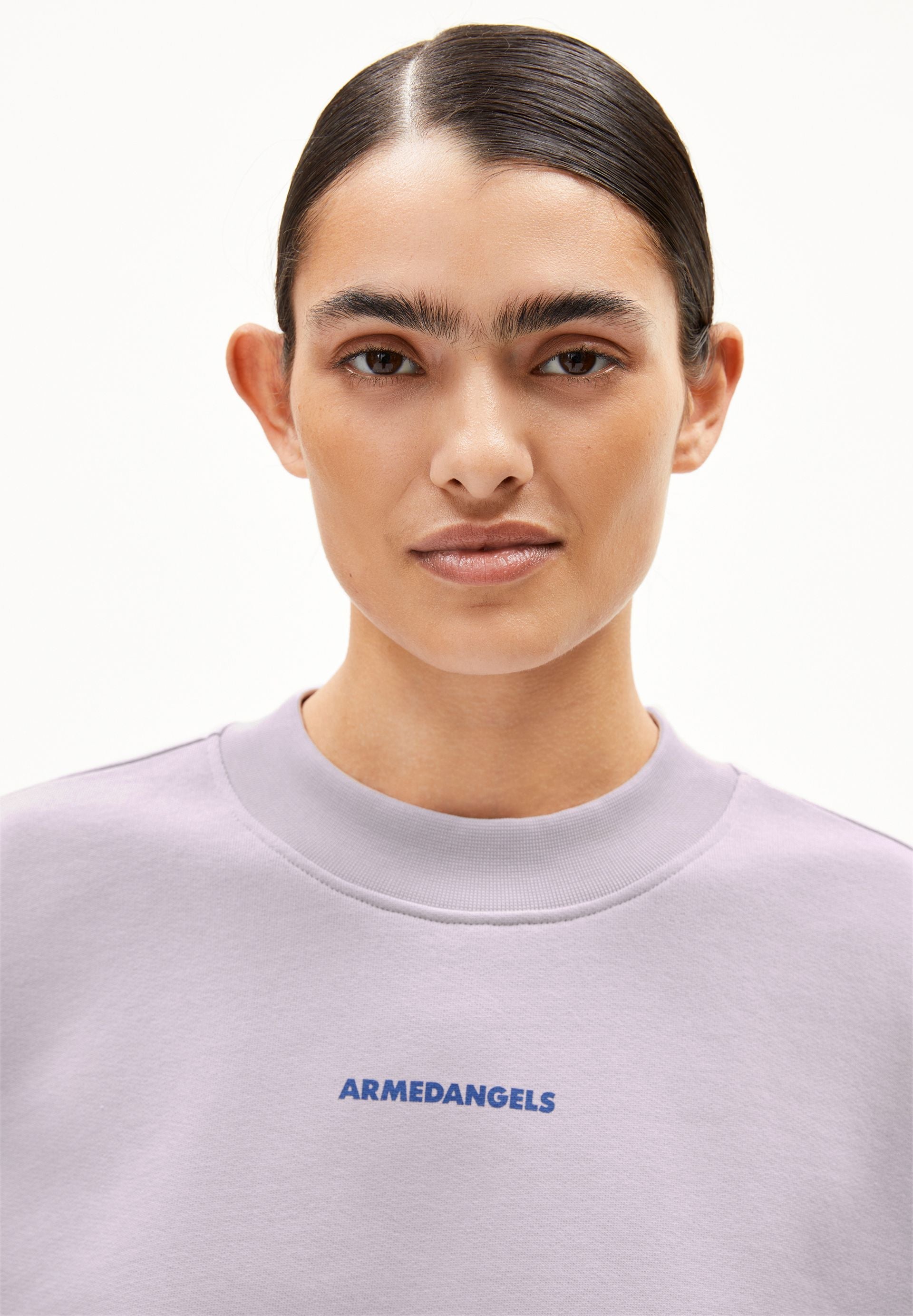ALIZAA DIFFERENCE SWEATSHIRT | ice grape