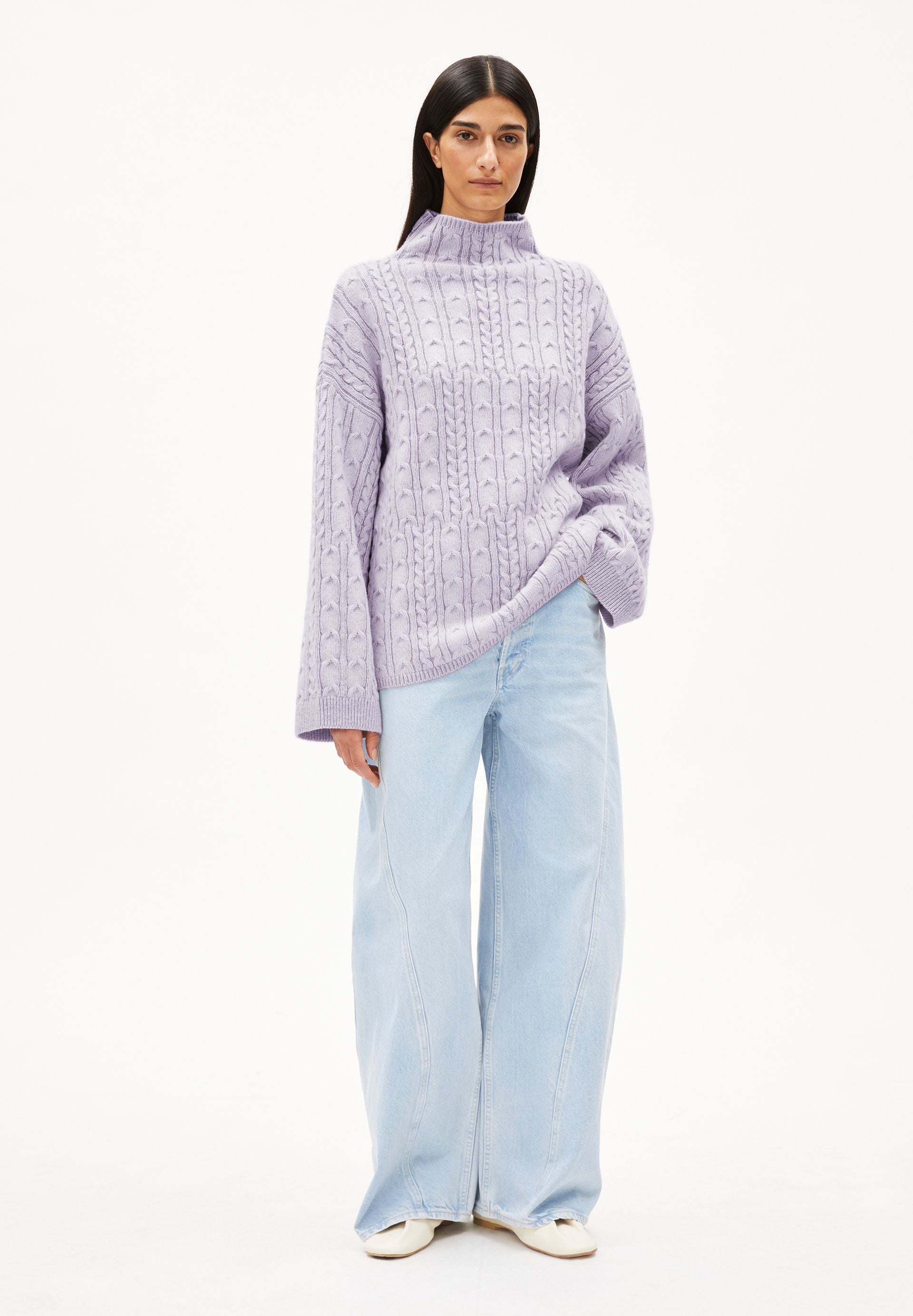 AAORI VANISE STRICKPULLOVER | oatmilk-frozen lavender