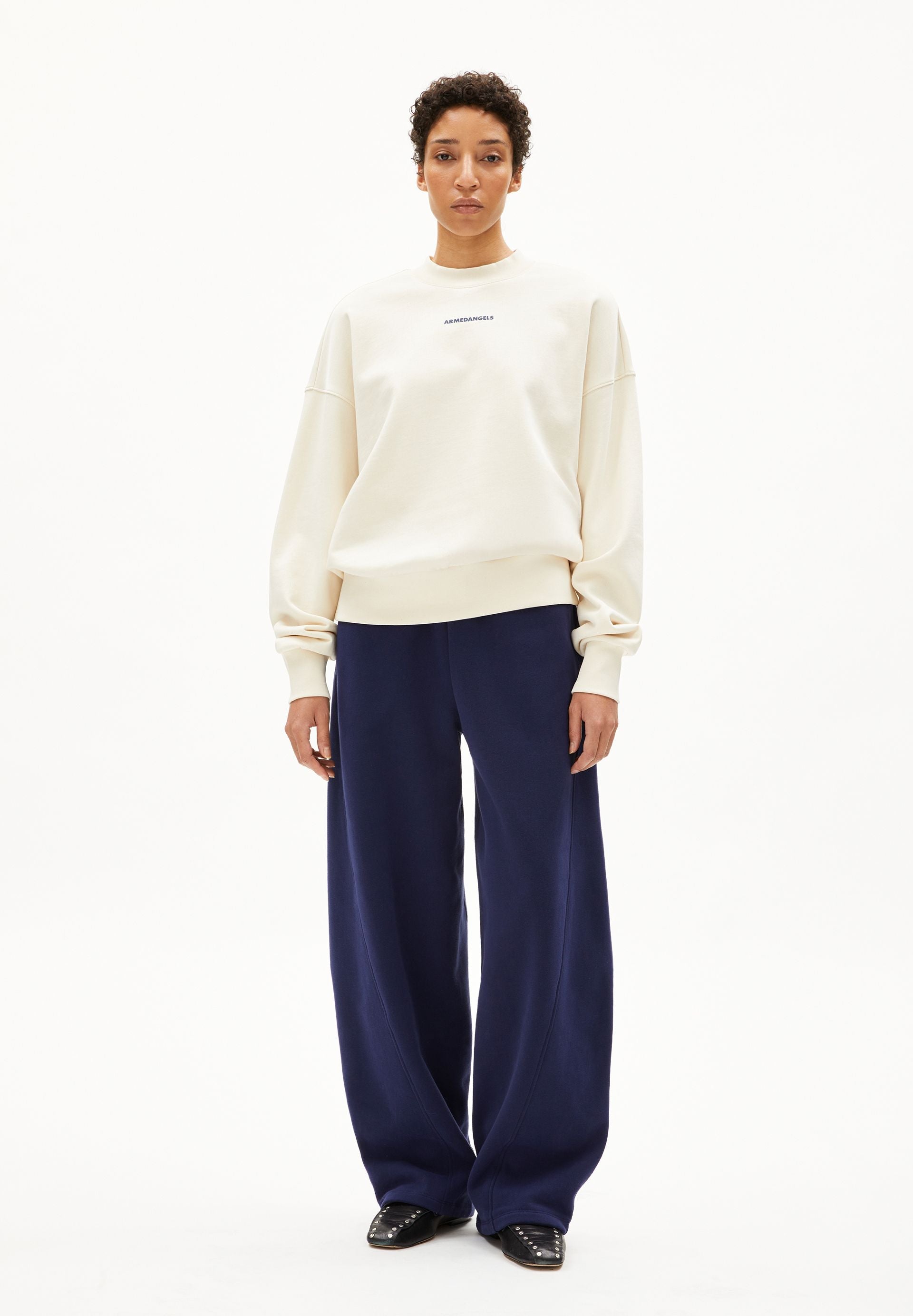 ALIZAA CHAANGE SWEATSHIRT | undyed