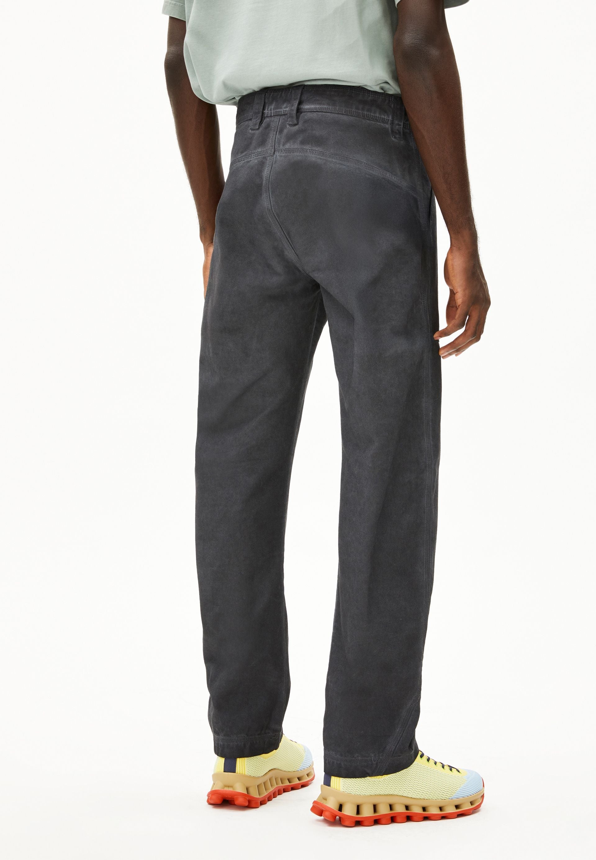 AALBERT HOSE | dark steel