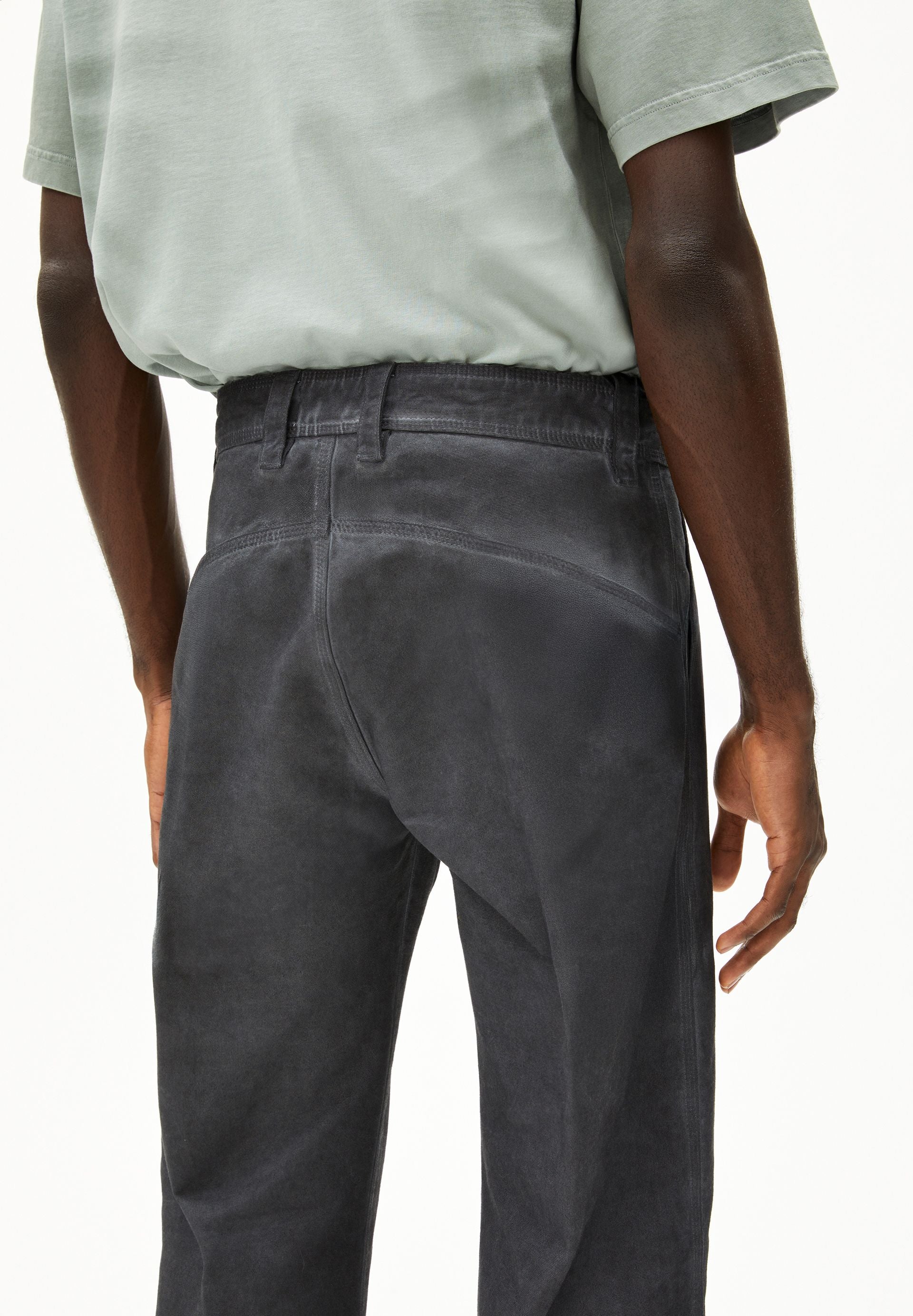 AALBERT HOSE | dark steel