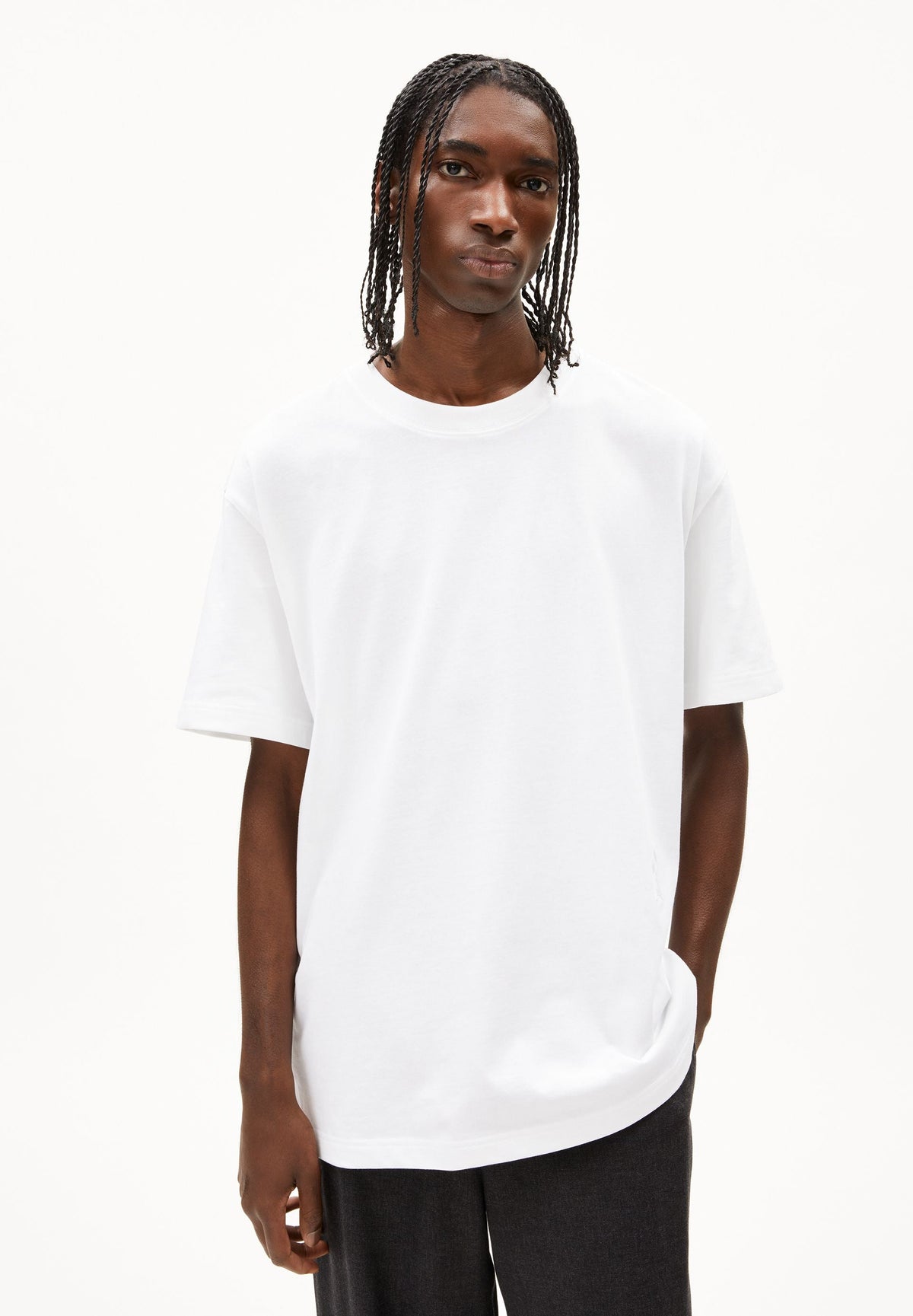 AADRU T-SHIRT | white