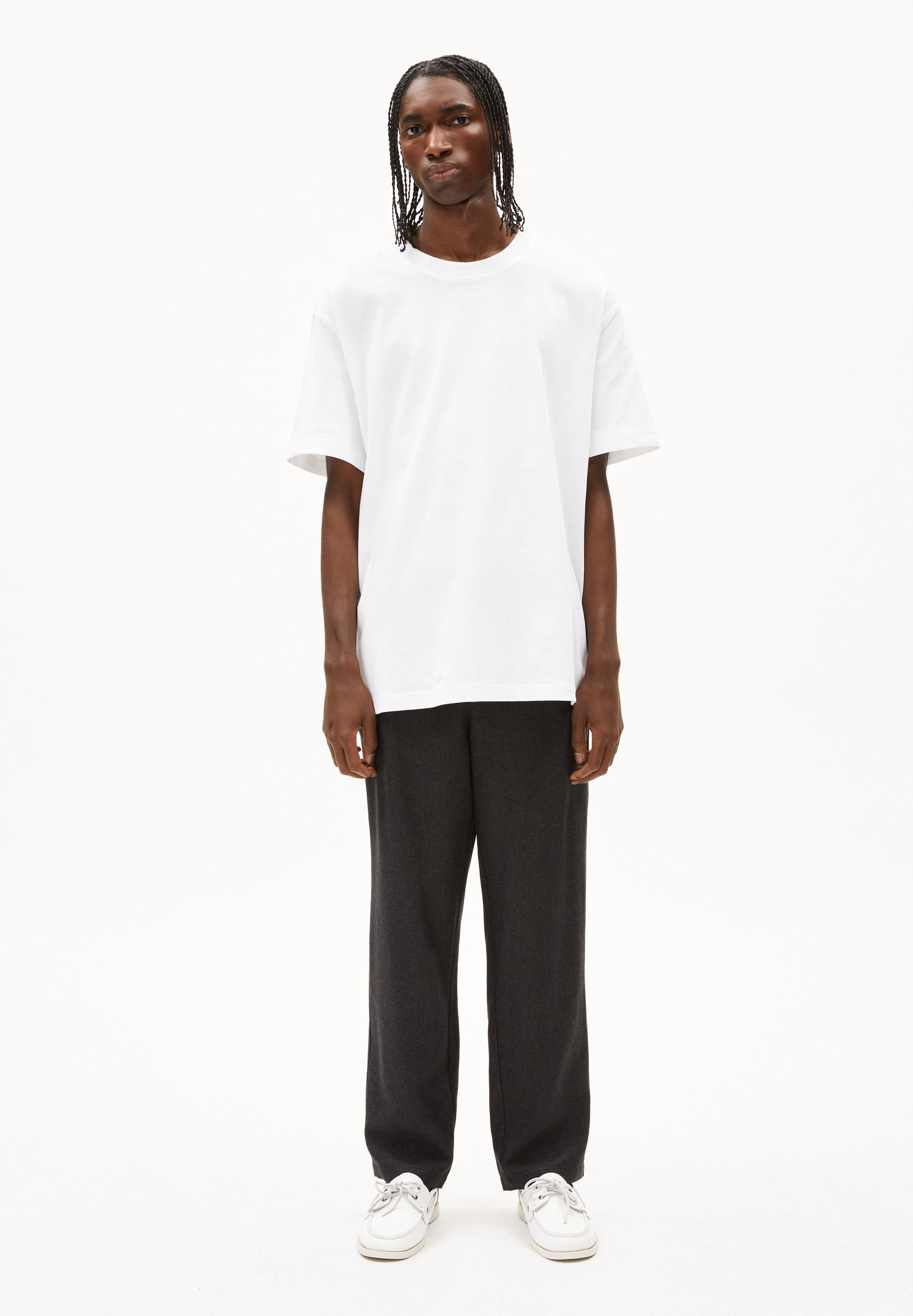 AADRU T-SHIRT | white