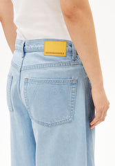 AALTHEA MID WAIST BARREL JEANS | barrea