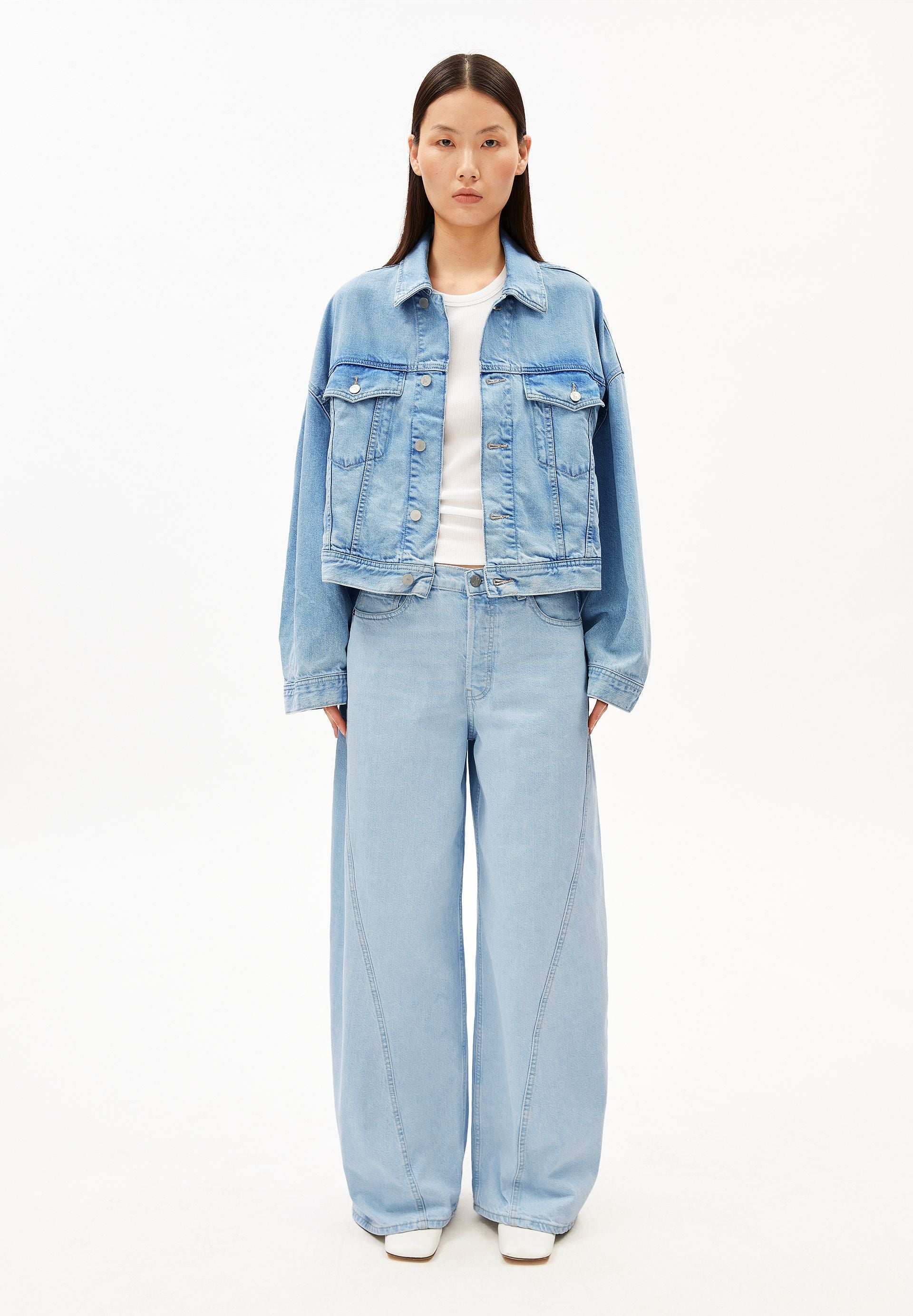AALTHEA MID WAIST BARREL JEANS | barrea