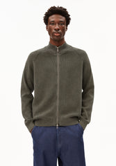 AARTYOM GMT DYE STRICKTROYER | forest pine