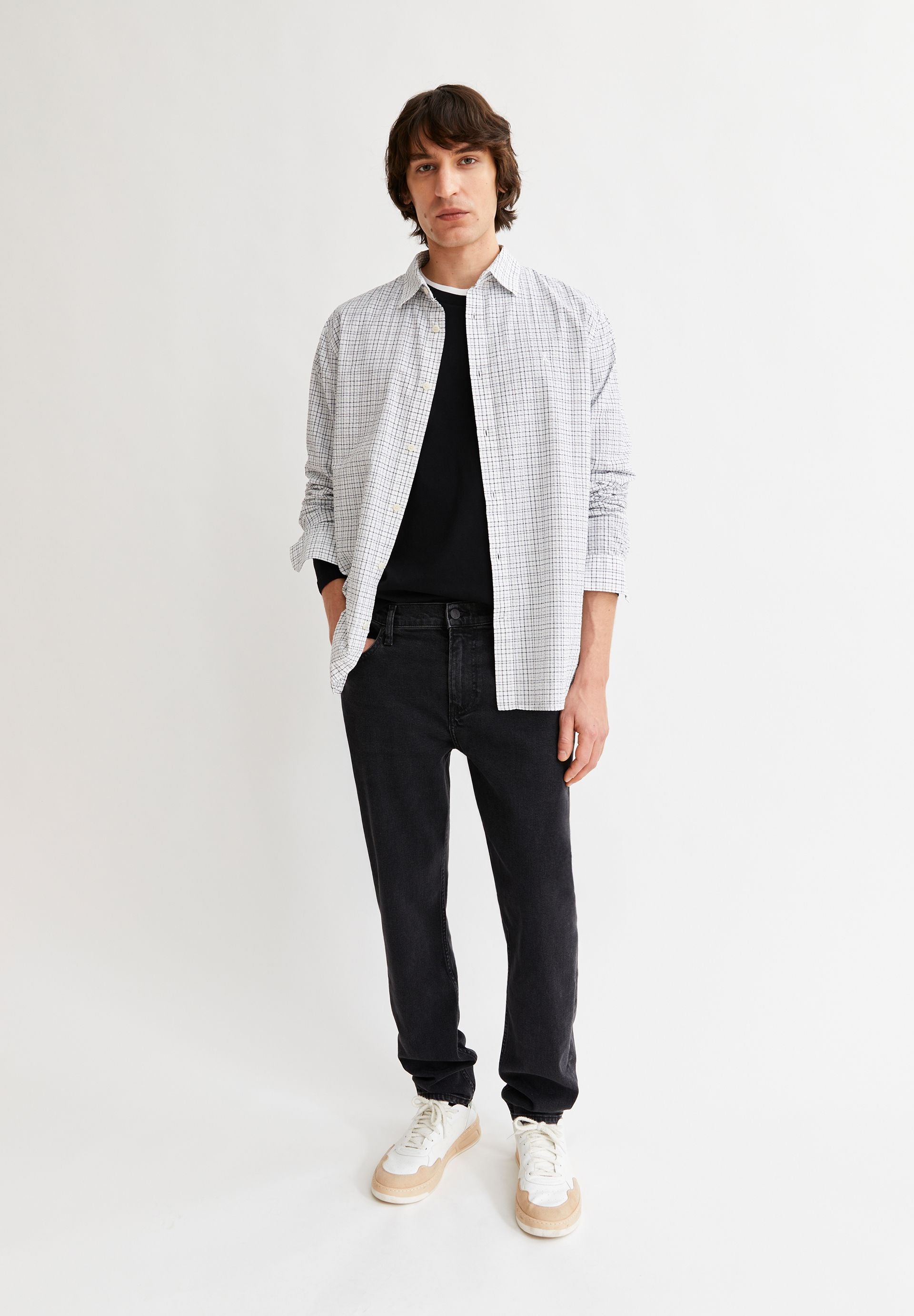 AARJO TARPA TAPERED JEANS | black washed authentic